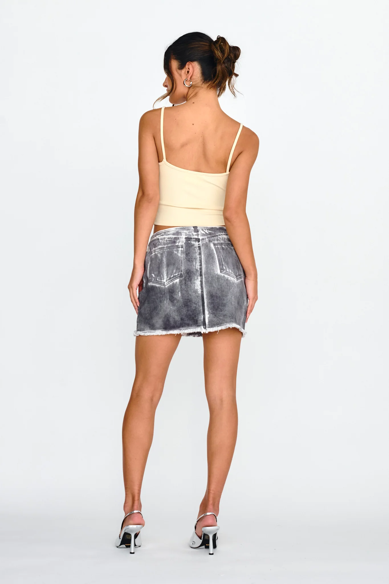 Decoy Distressed Mini Skirt Black/White - Image 4