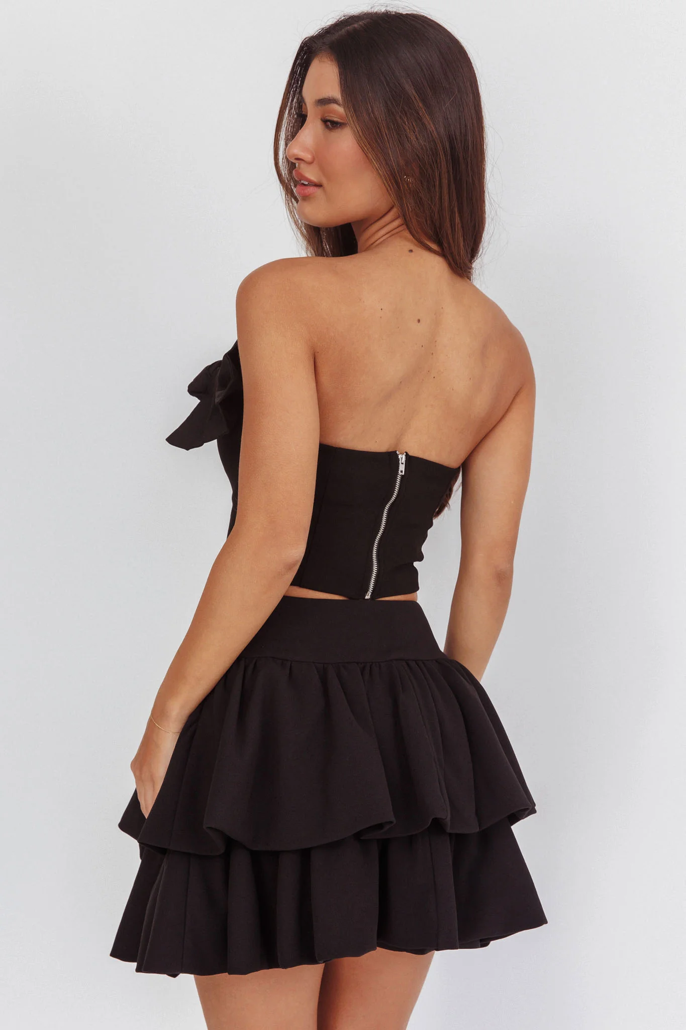 Deisi Concertina Layered Ruffle Mini Skirt Black - Image 4