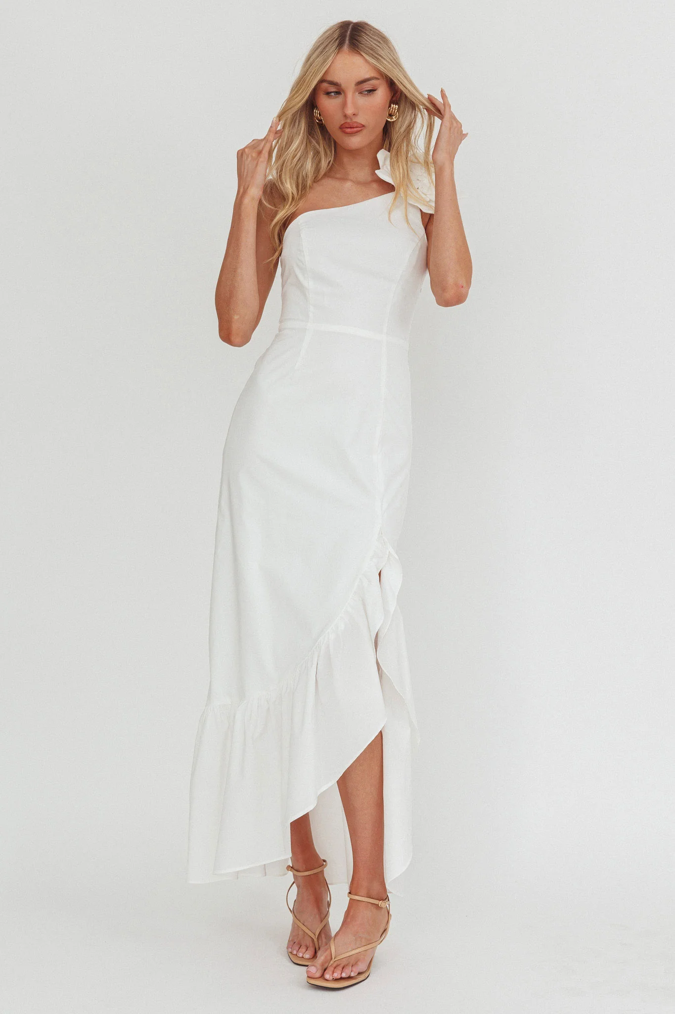 Dena One-Shoulder Frill Hem Maxi Dress White - Image 4