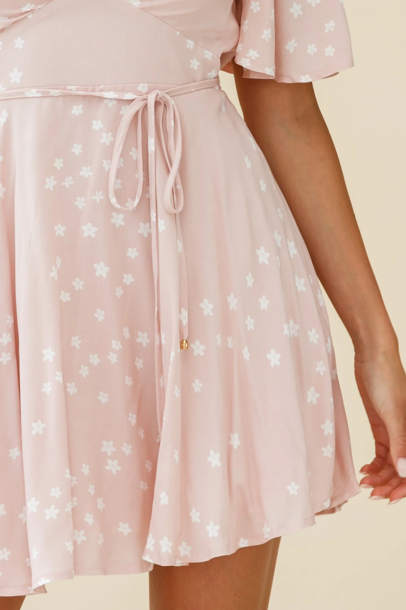 Dina V-Neckline Angel Sleeve Summer Dress Floral Print Pink - Image 4