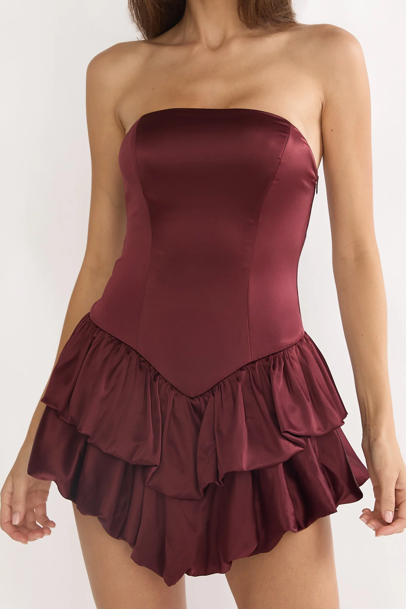 Dovira Bow Back Mini Romper Wine - Image 3