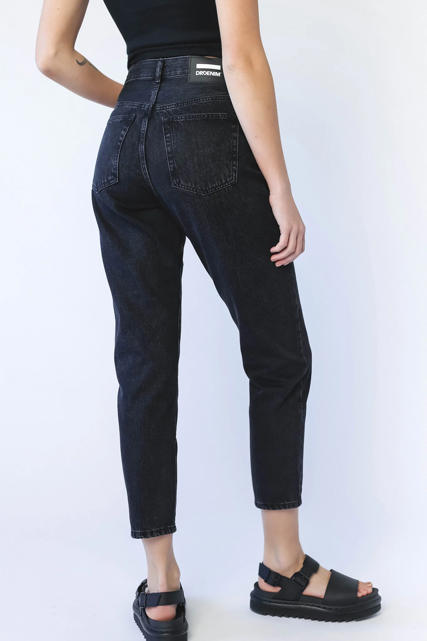DR DENIM Nora Jeans Black Retro - Image 3