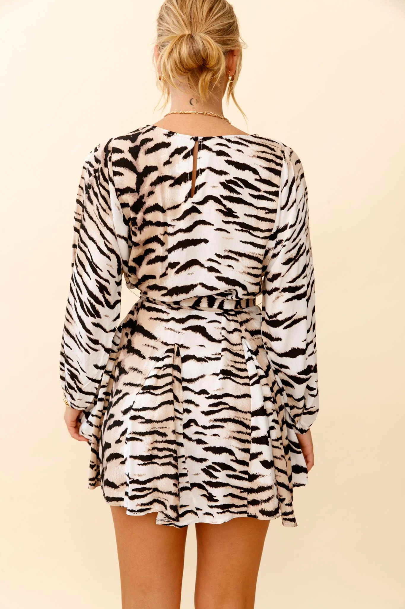 Drift Away Long Sleeve Godet Detail Dress Tiger Print - Image 5
