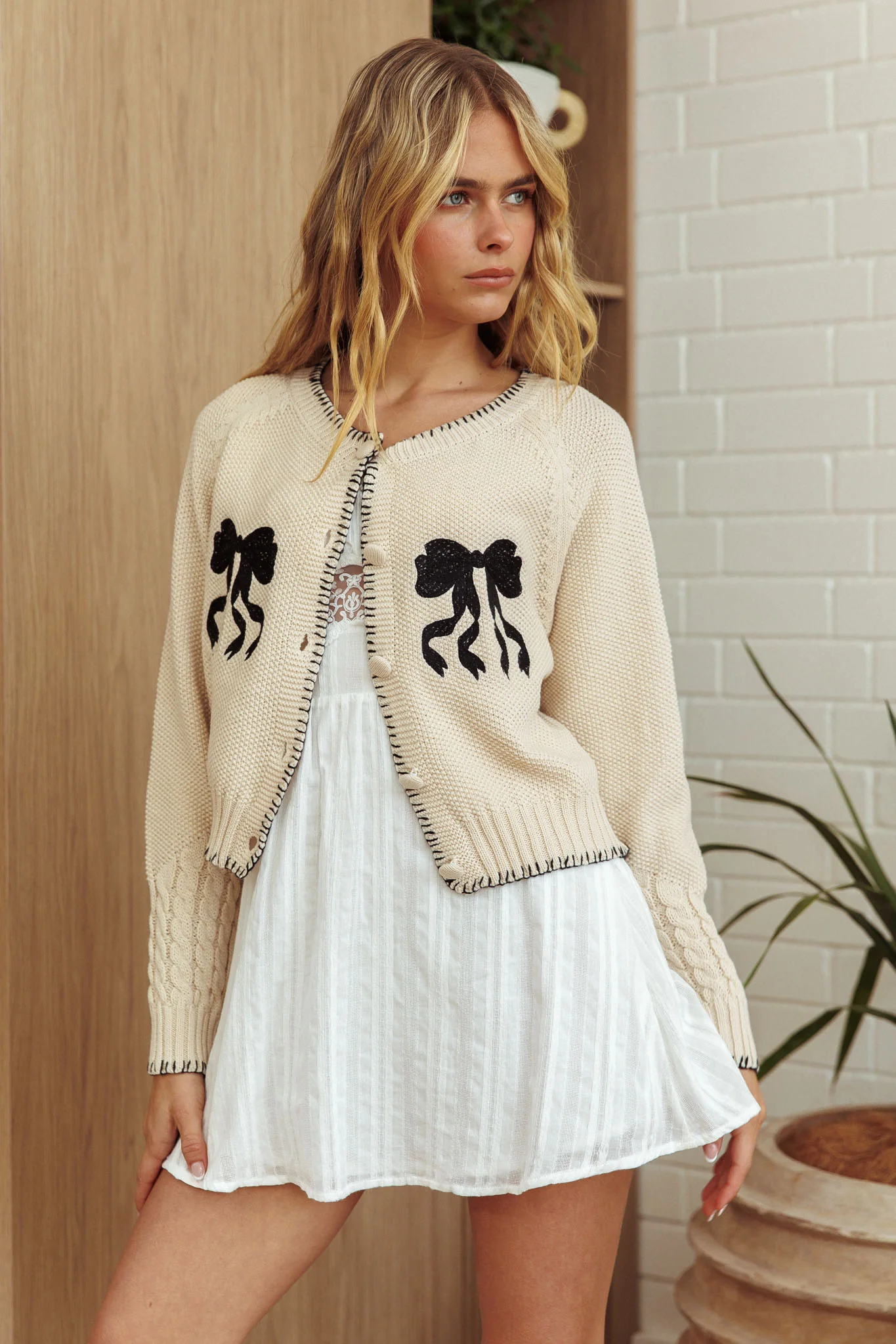 Early Snow Blanket Stitch Bow Cardigan Ecru - Image 5
