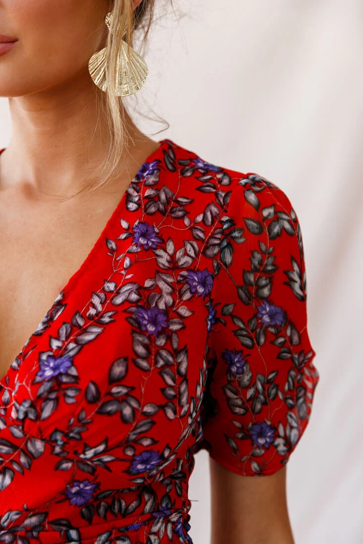 Edie V-Neck Chiffon Dress Red - Image 4
