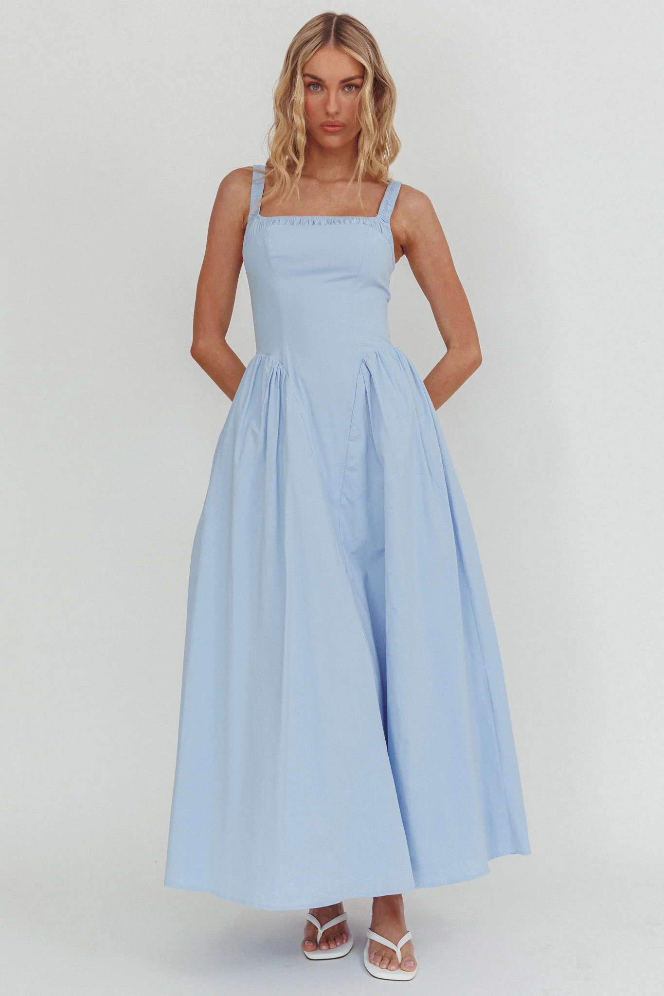 El Corazon Smocked Neckline Maxi Dress Blue - Image 4