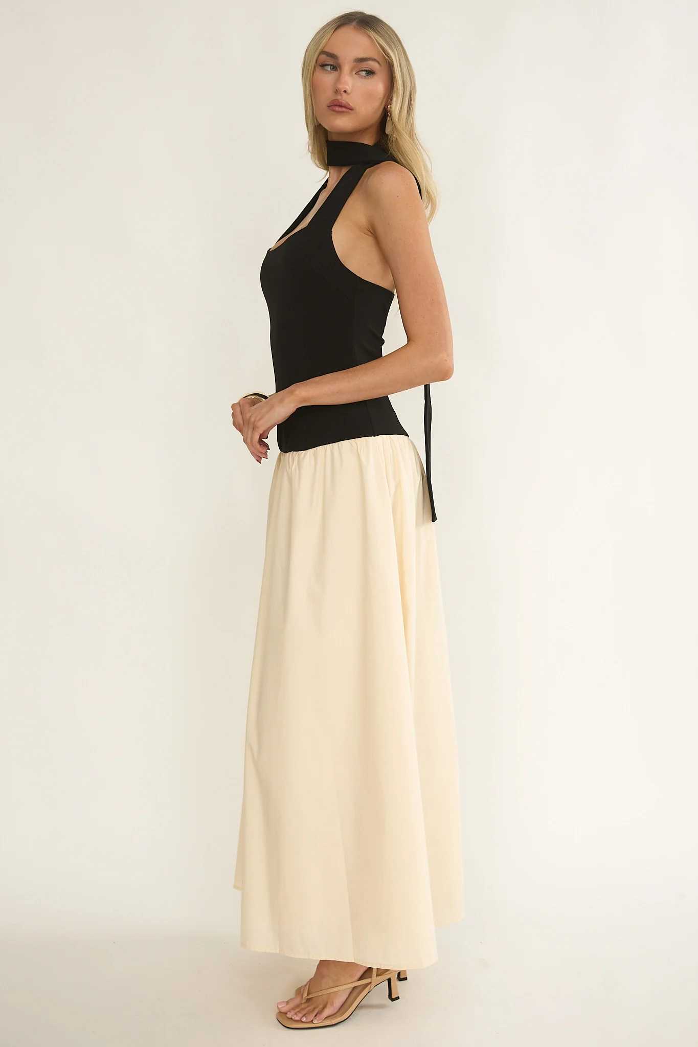 Elery Drop Waist Halter Maxi Dress Black/Cream - Image 6