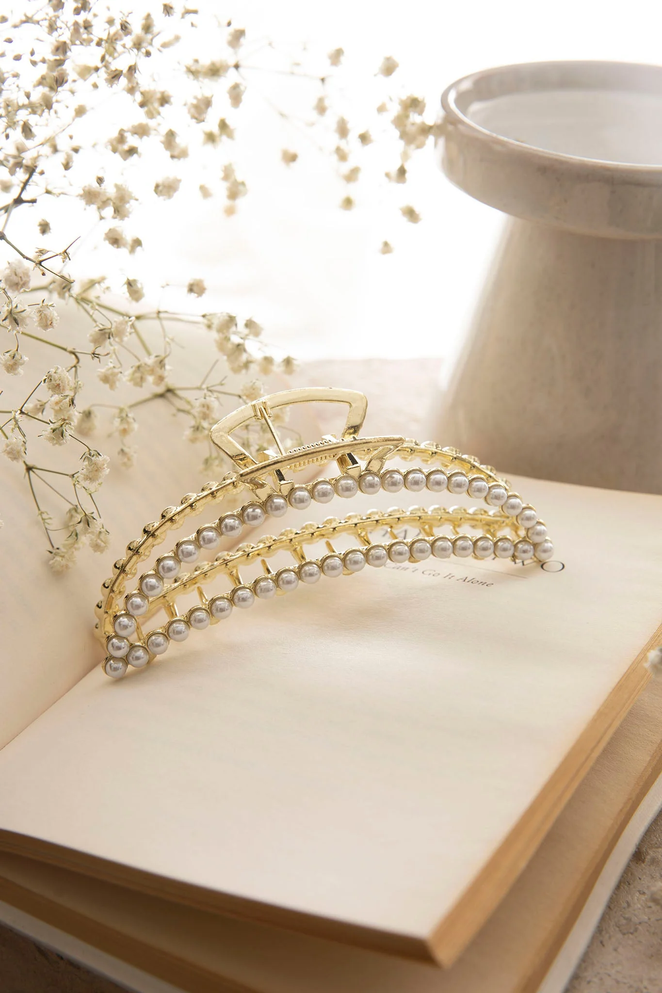 Ellie Pearl Moon Clip Gold - Image 2