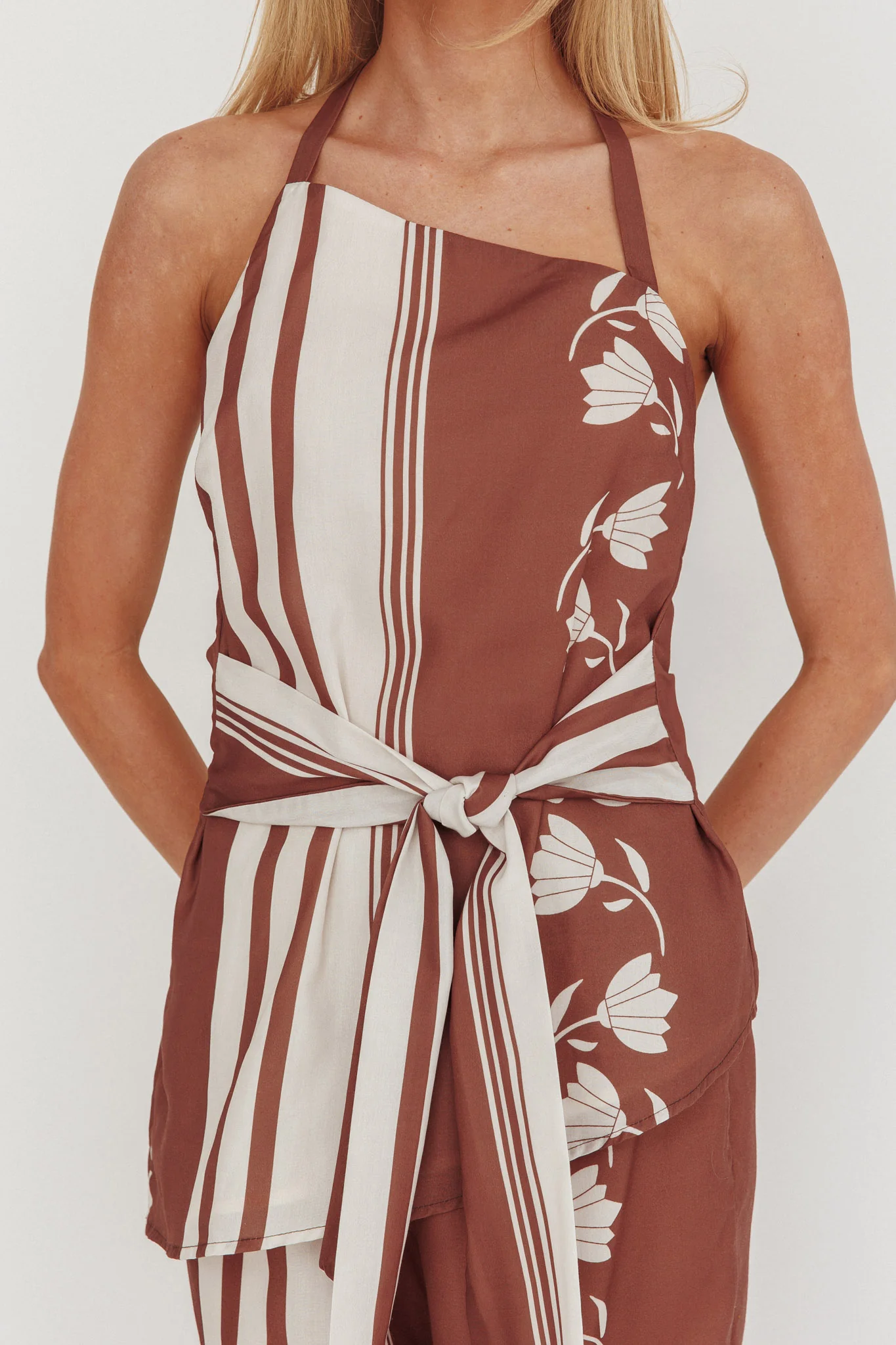 Eniola Asymmetric Neckline Halter Top Palma - Image 3