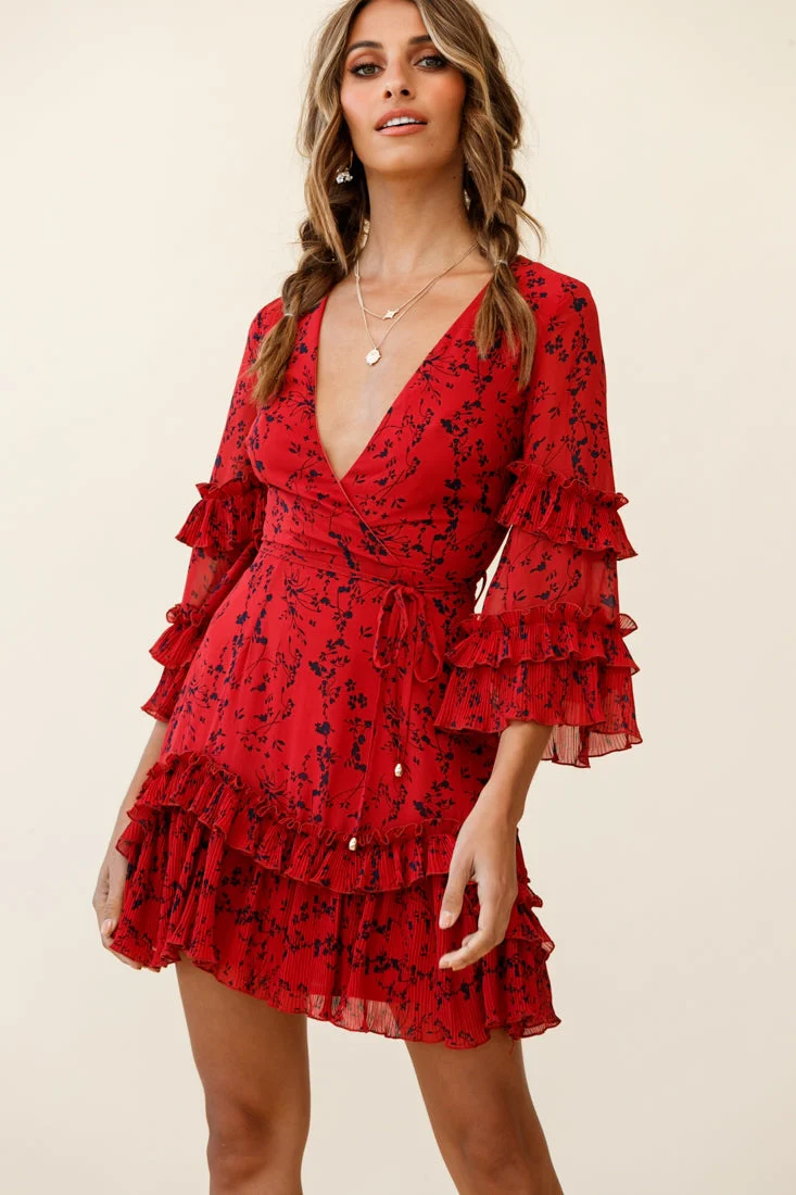 Erica Bell Sleeve Accordion Pleat Dress Floral Print Red - Image 4