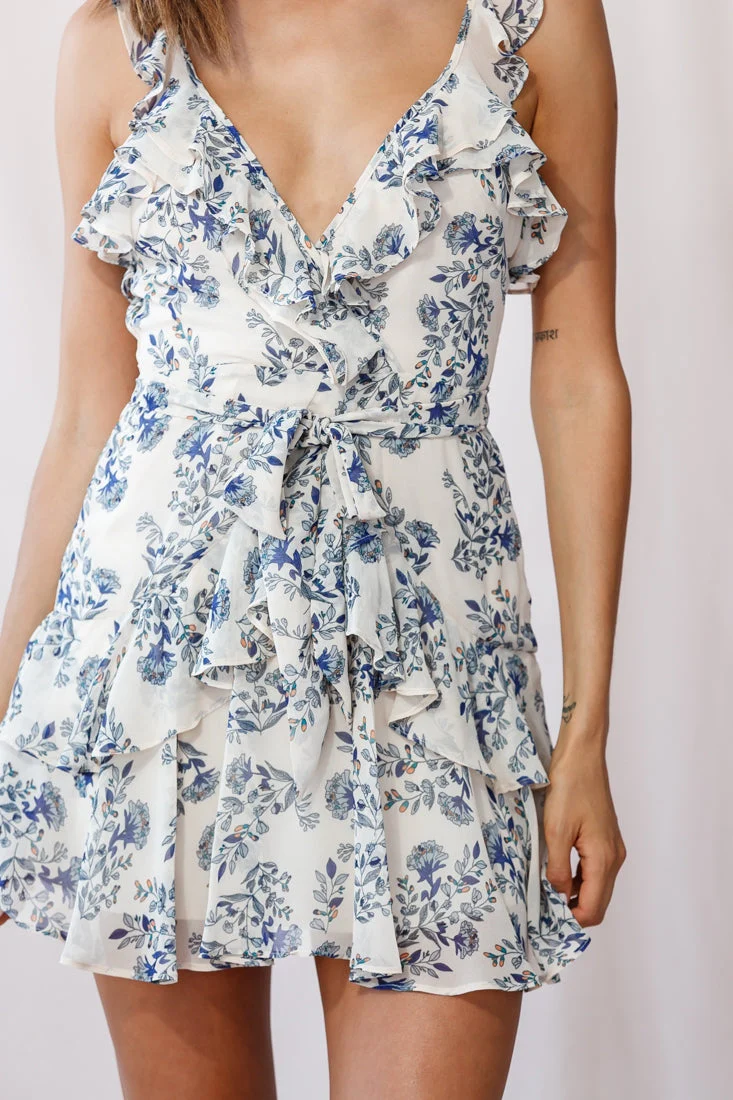 Erin Layered Ruffle Waist Tie Dress Nude - Image 4