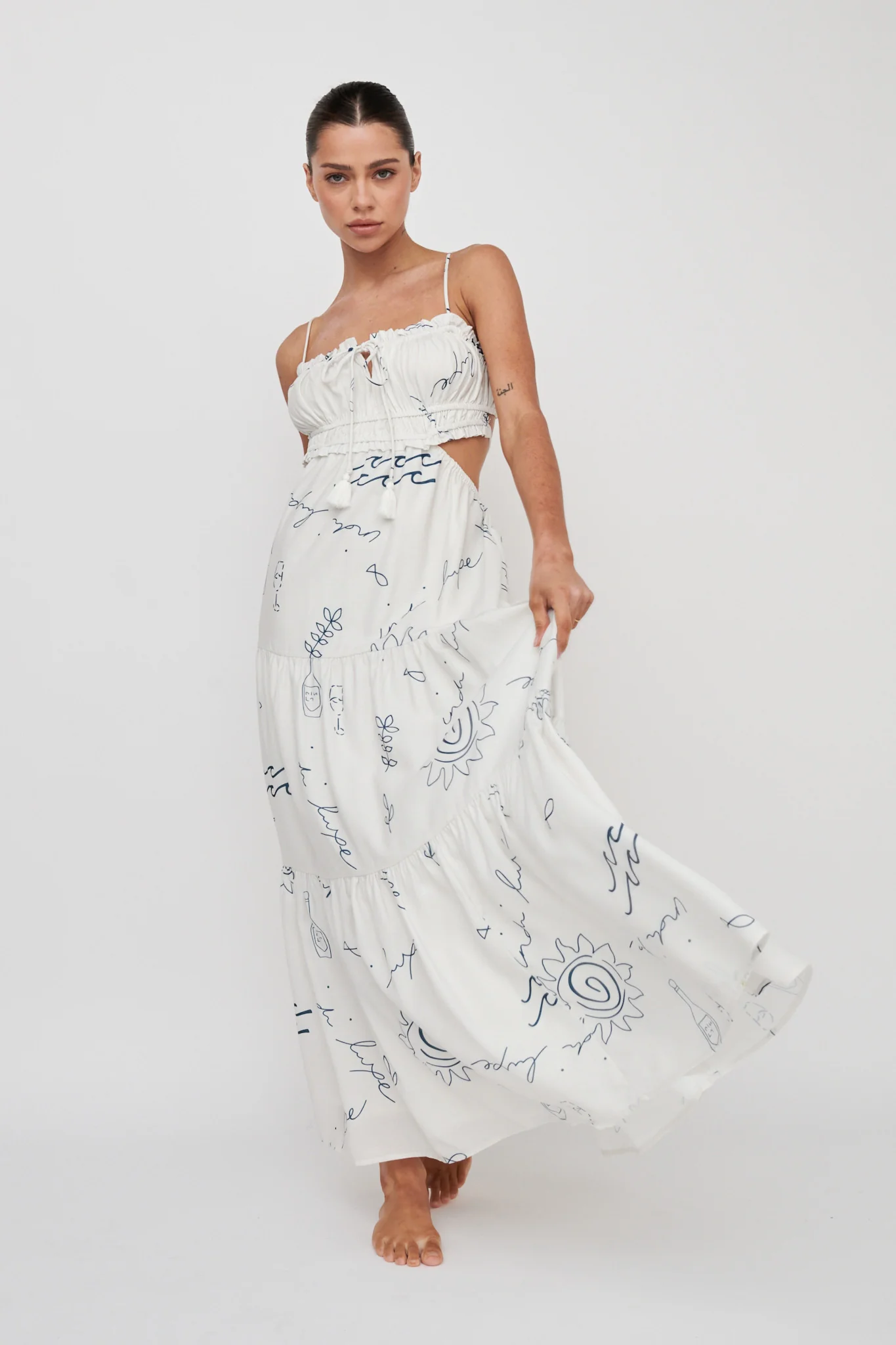 Eyona Cut-Out Back Tie Maxi Dress Print Cream Blue - Image 5