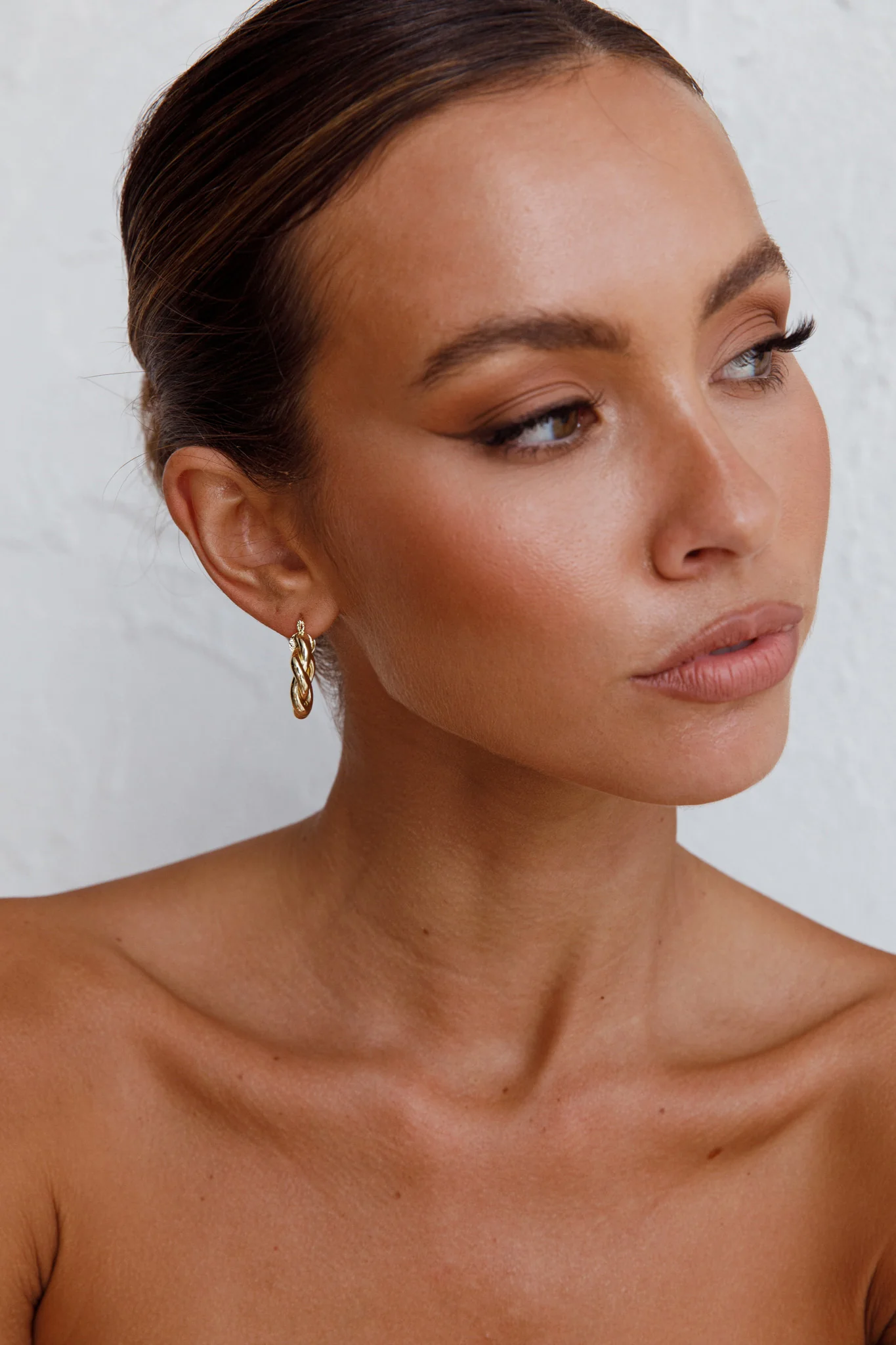 Fate Rope Hoop Earrings Gold - Image 2