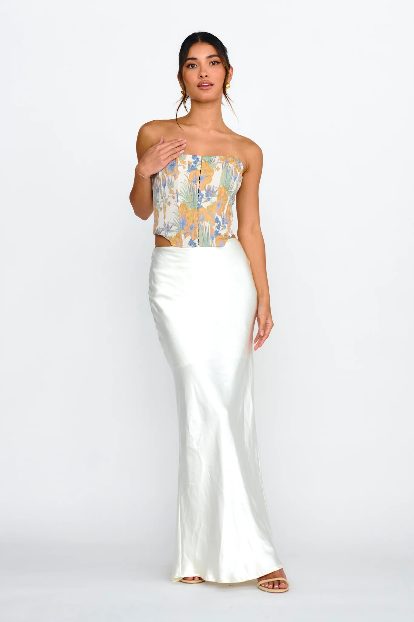 First Date Feels Corset Crop Top Floral Tan - Image 4