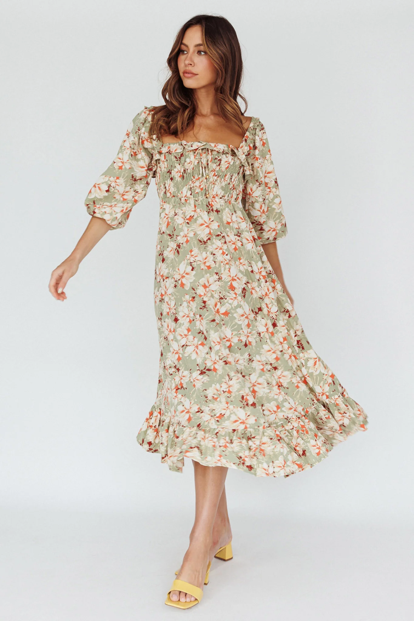 Flynn Balloon Sleeve Shirred Midi Dress Floral Green - Image 3