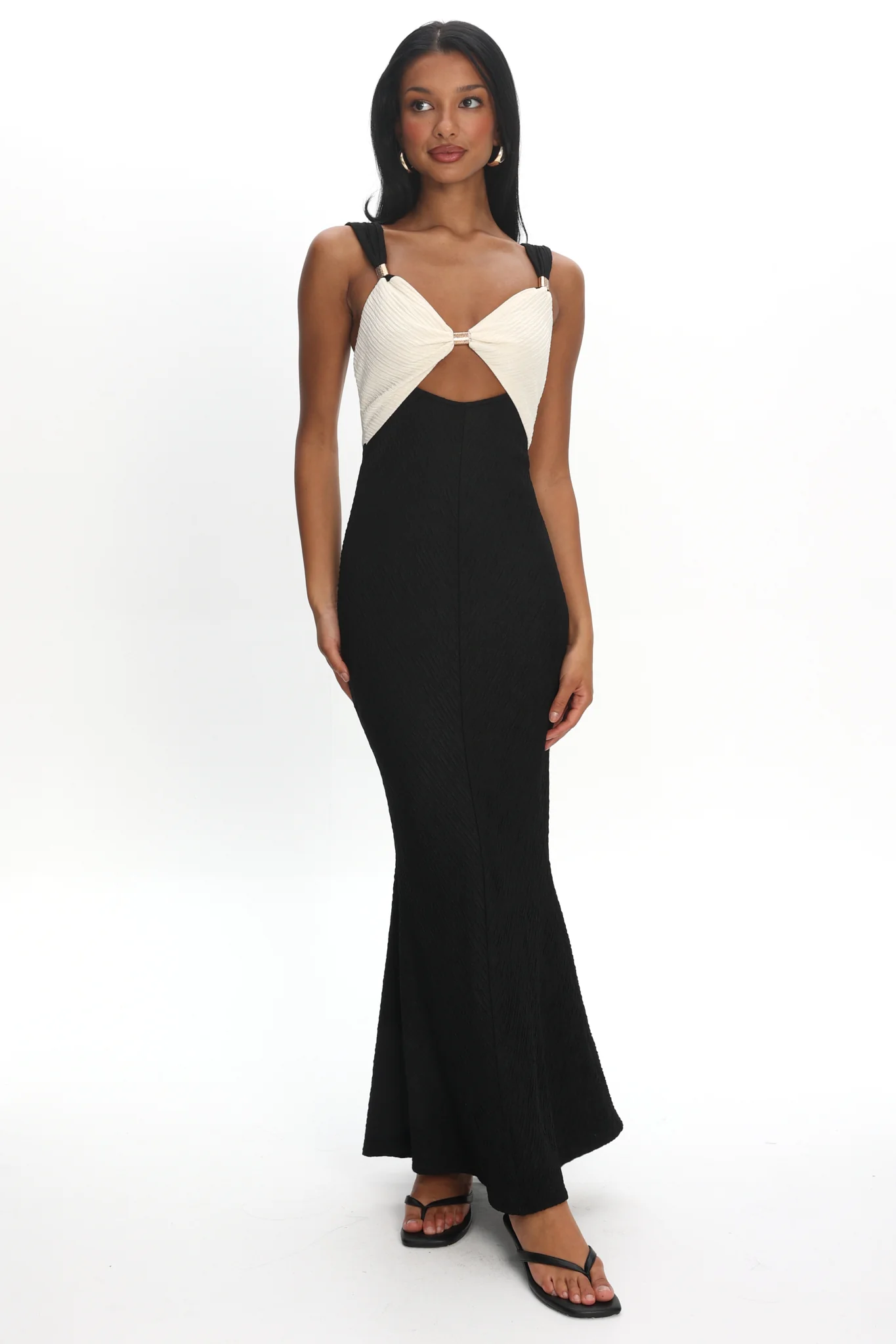 Freyja Contrast Maxi Dress Oyster/Black - Image 2