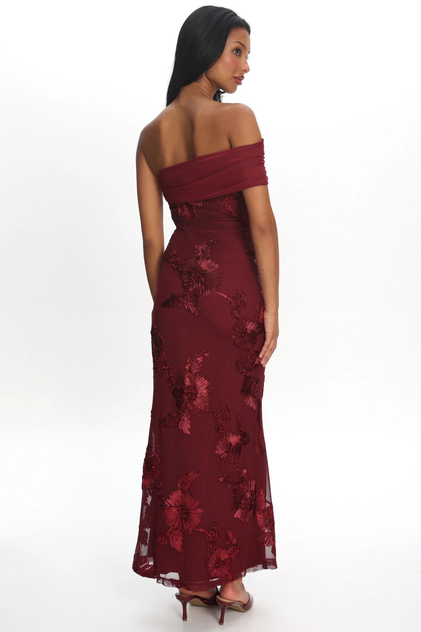 Gala One-Shoulder Maxi Dress Embellished Wine - Image 3
