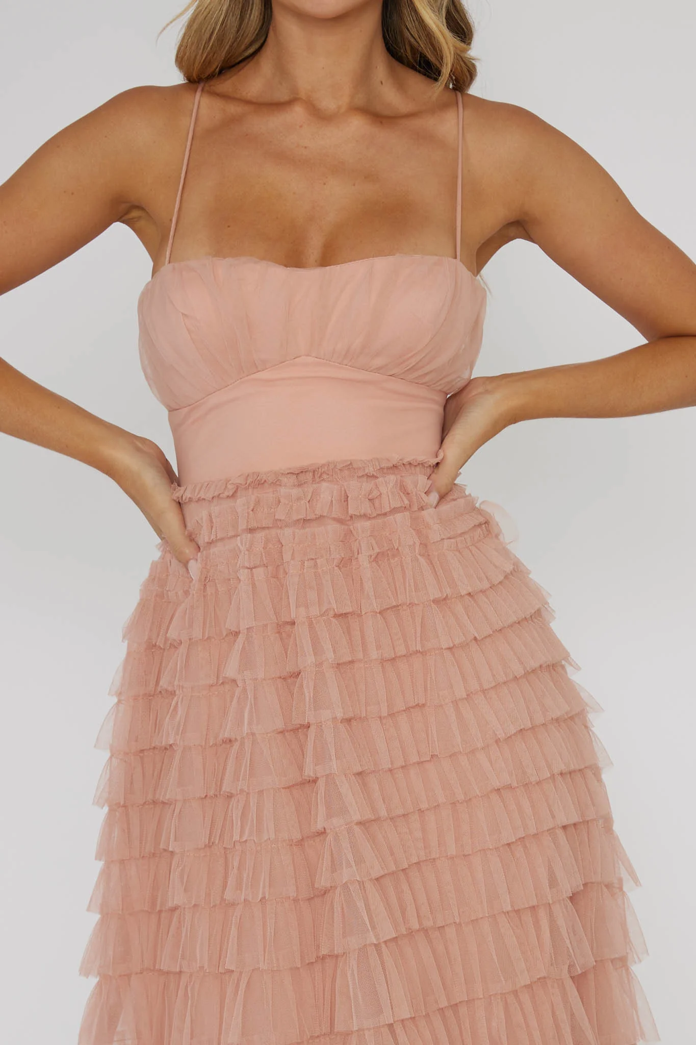 Garden Party Tiered Frill Midi Dress Blush - Image 4