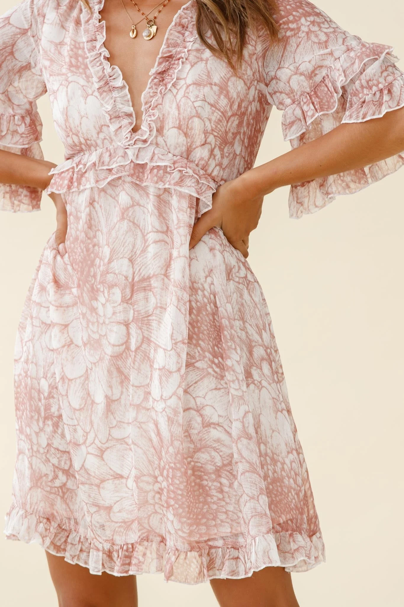 Gemma V-Neckline Frill Detail Dress Flower Print Nude - Image 4