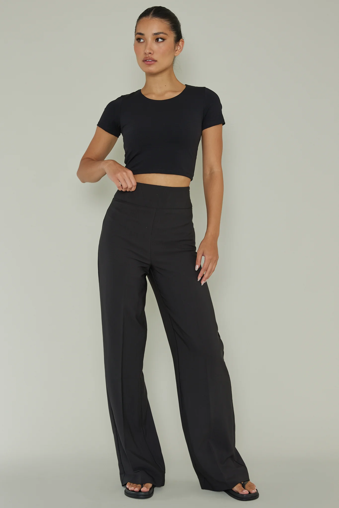 Grammercy Short Sleeve Top Black - Image 3
