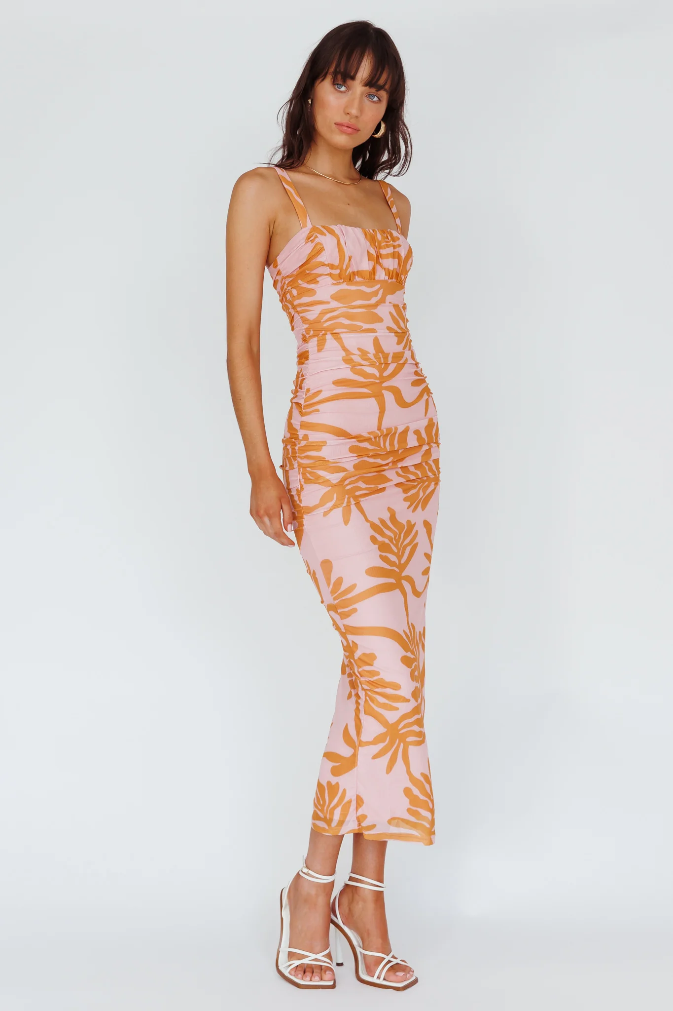 Hawaiian Sun Ruched Bust Midi Dress Print Pink - Image 3