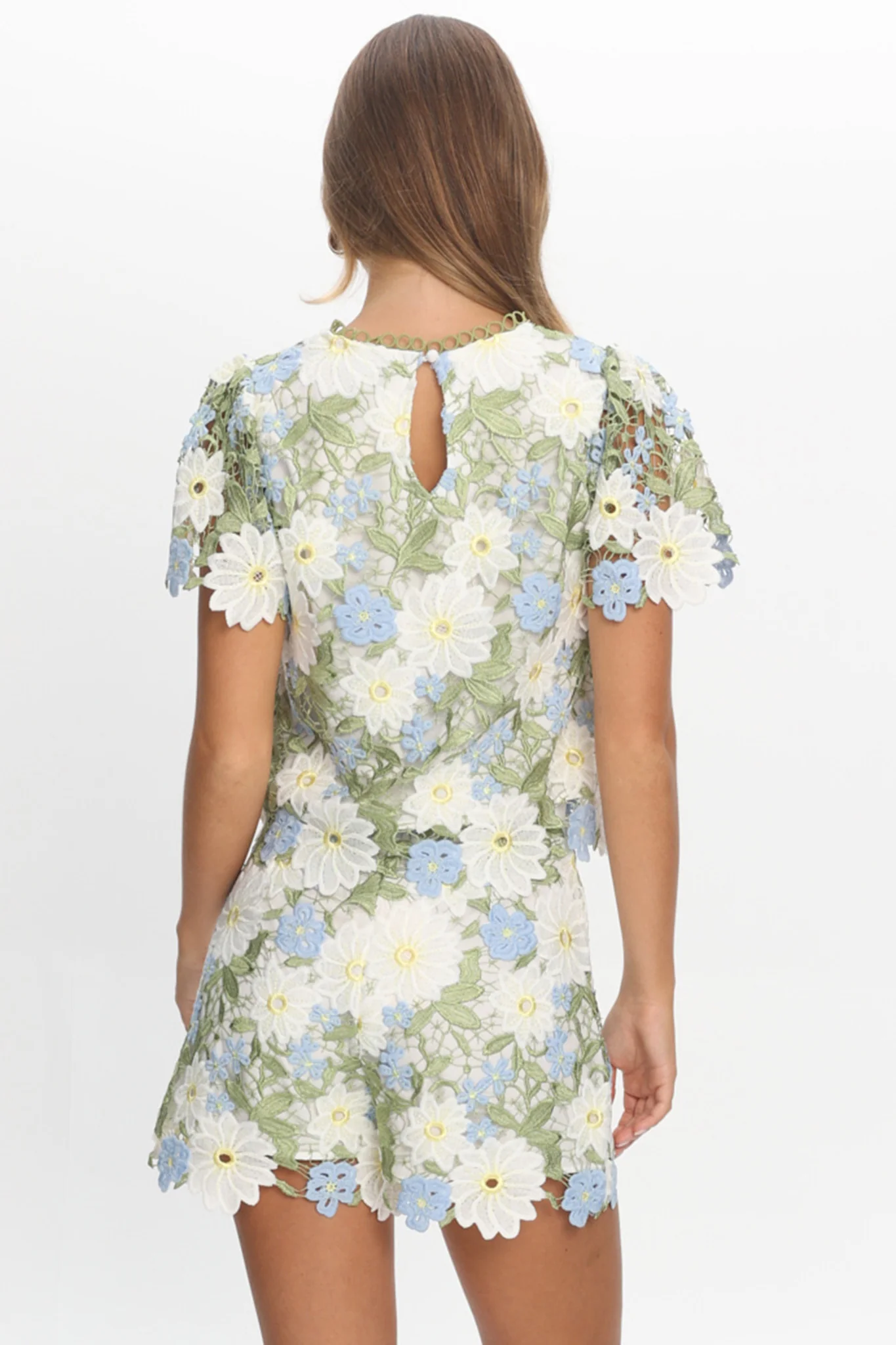 Heatwave Embroidered Shorts Floral Green - Image 2