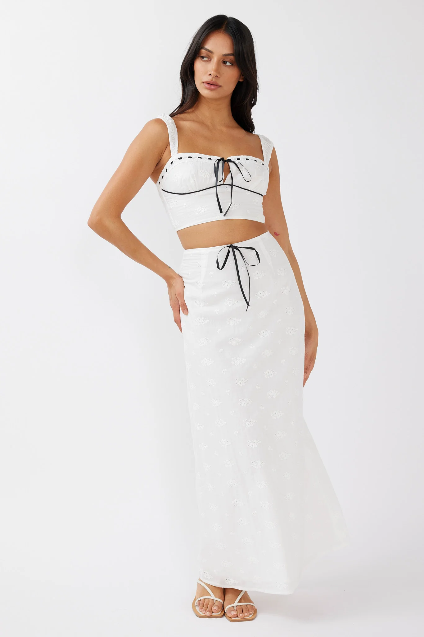 Helga Eyelet Embroidery Bow Maxi Skirt White - Image 10