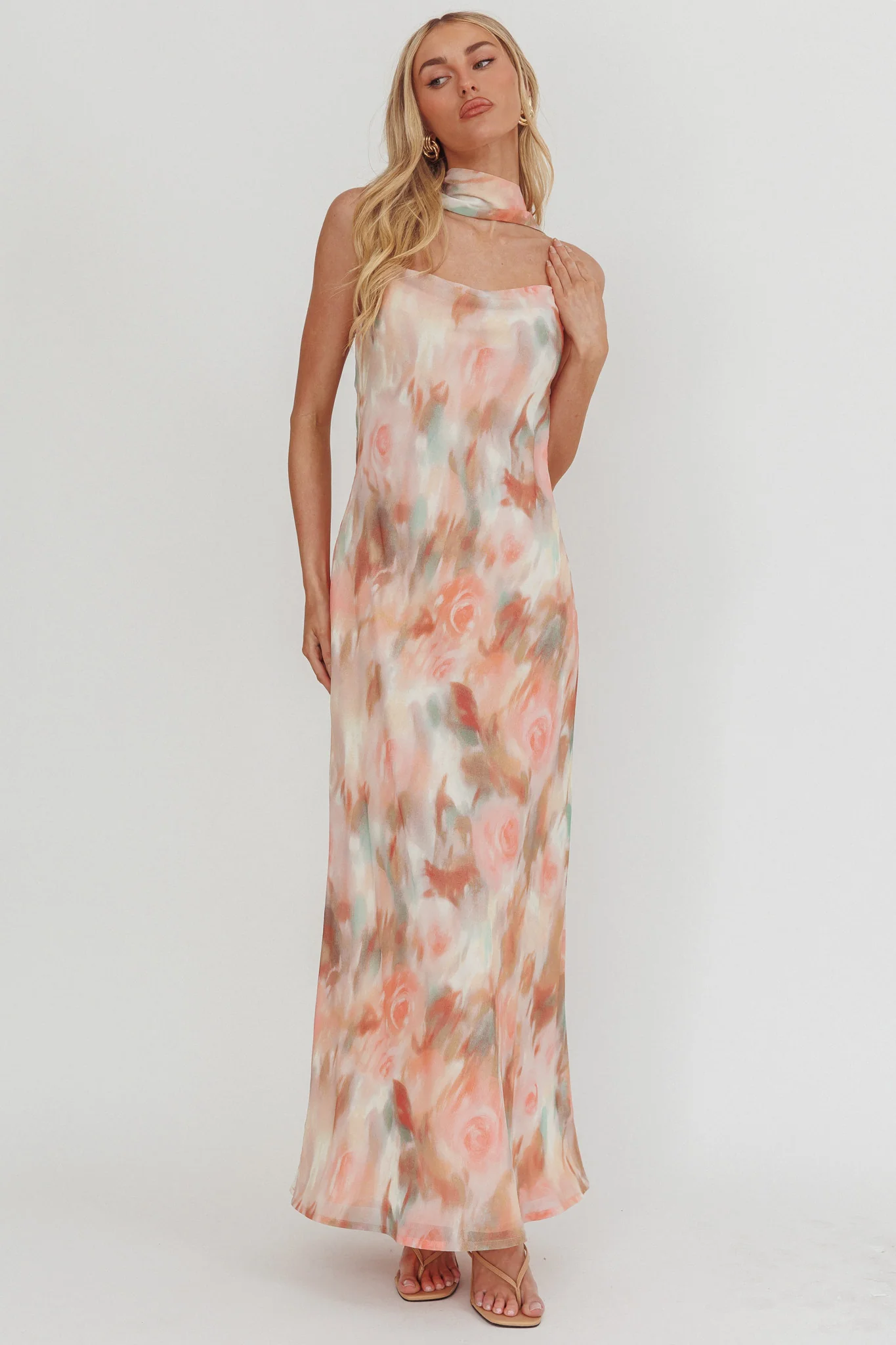 Helsi Cowl Back Maxi Dress Print Pink - Image 5