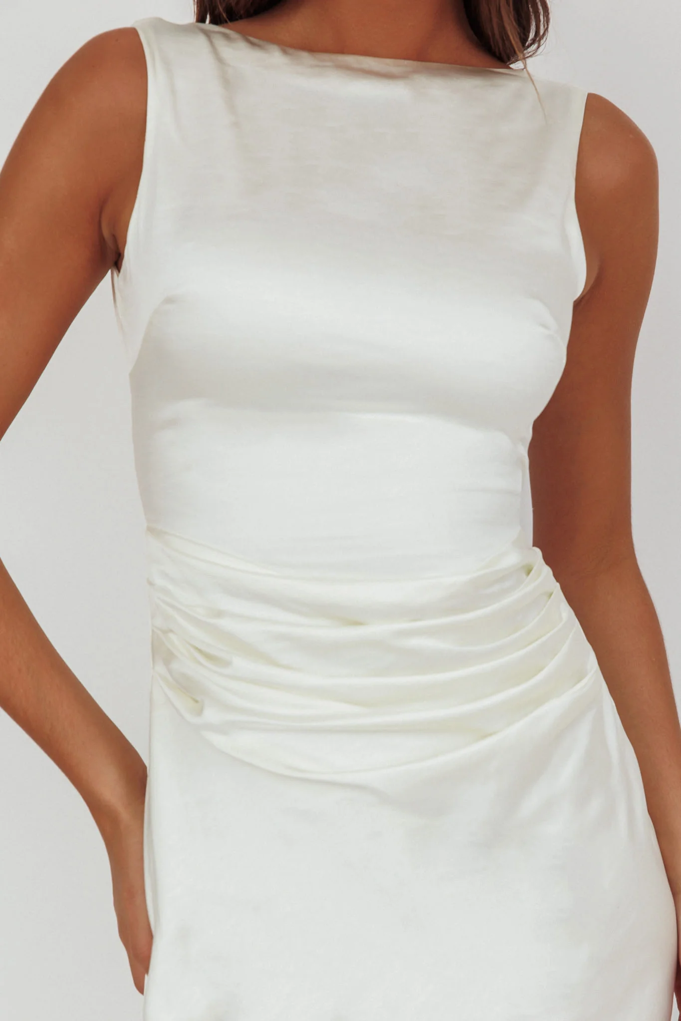 Helsi Pearl Back Midi Dress White - Image 4