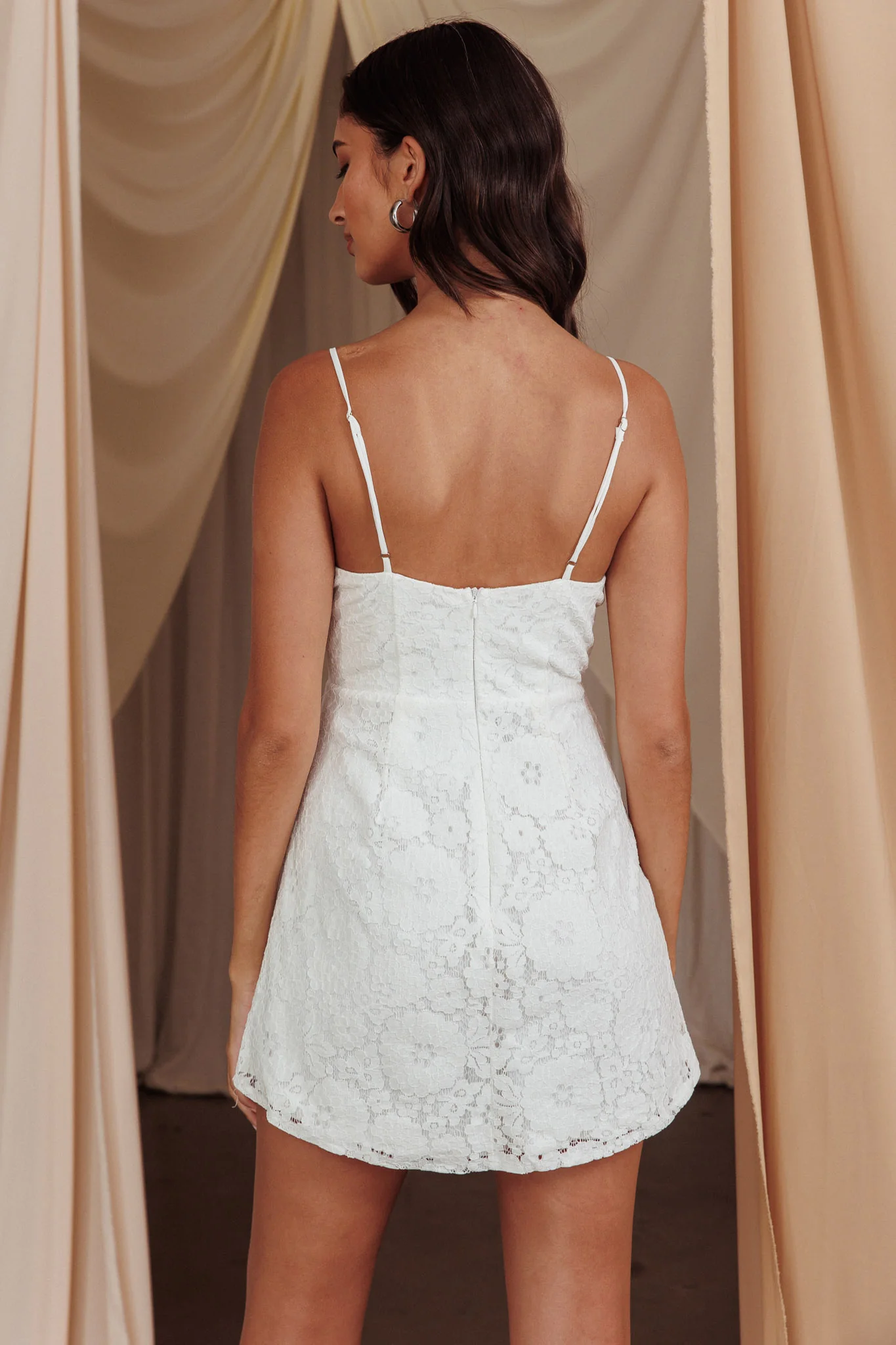In My Dreams Lace Overlay Tie Bust Dress Floral White - Image 2