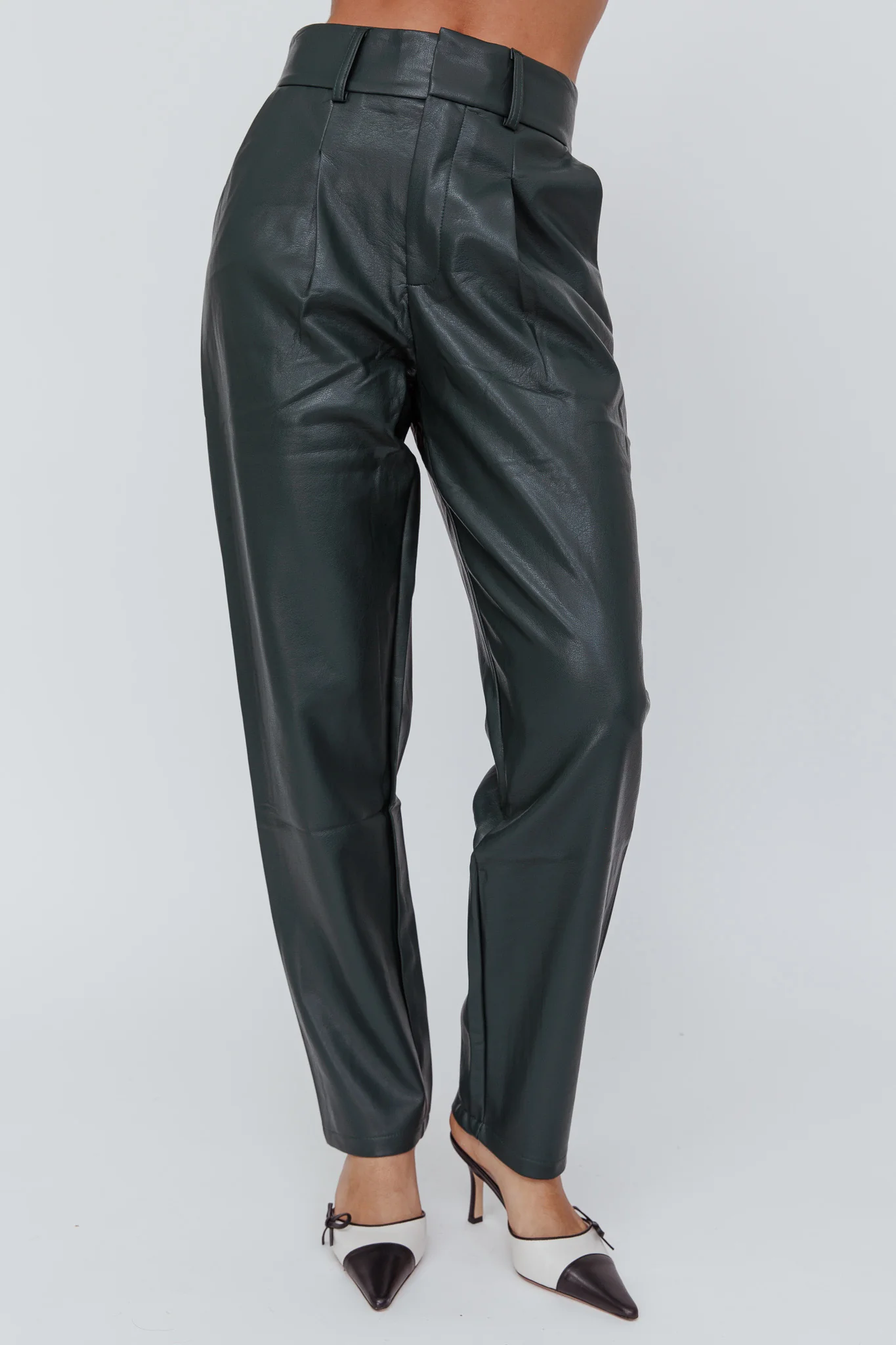 In Theory Faux Leather Pants Hunter Green - Image 2