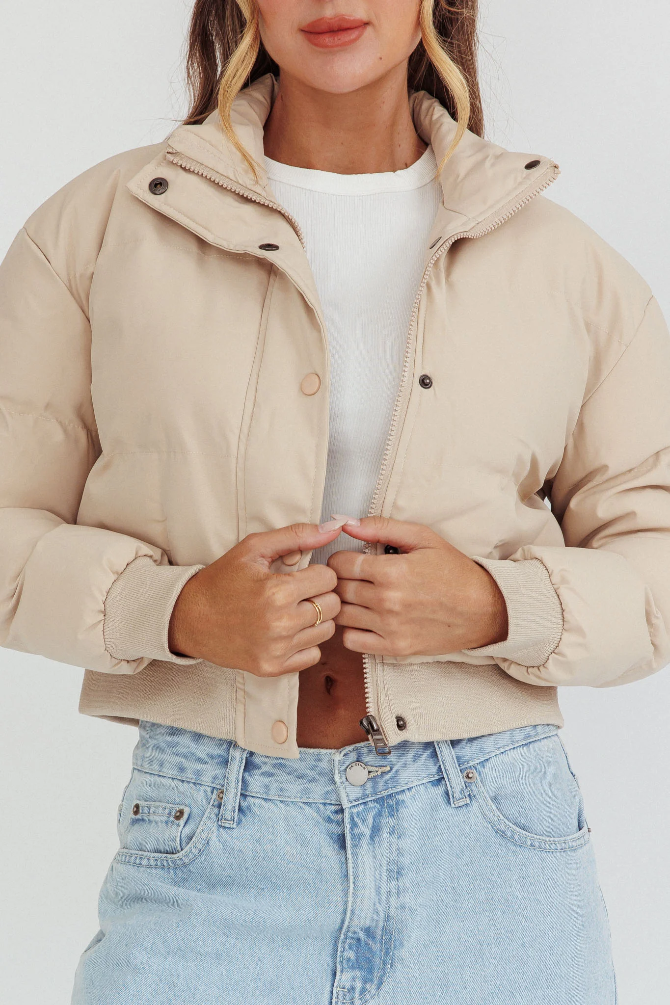 Infatuation Cropped Puffer Jacket White - Image 4