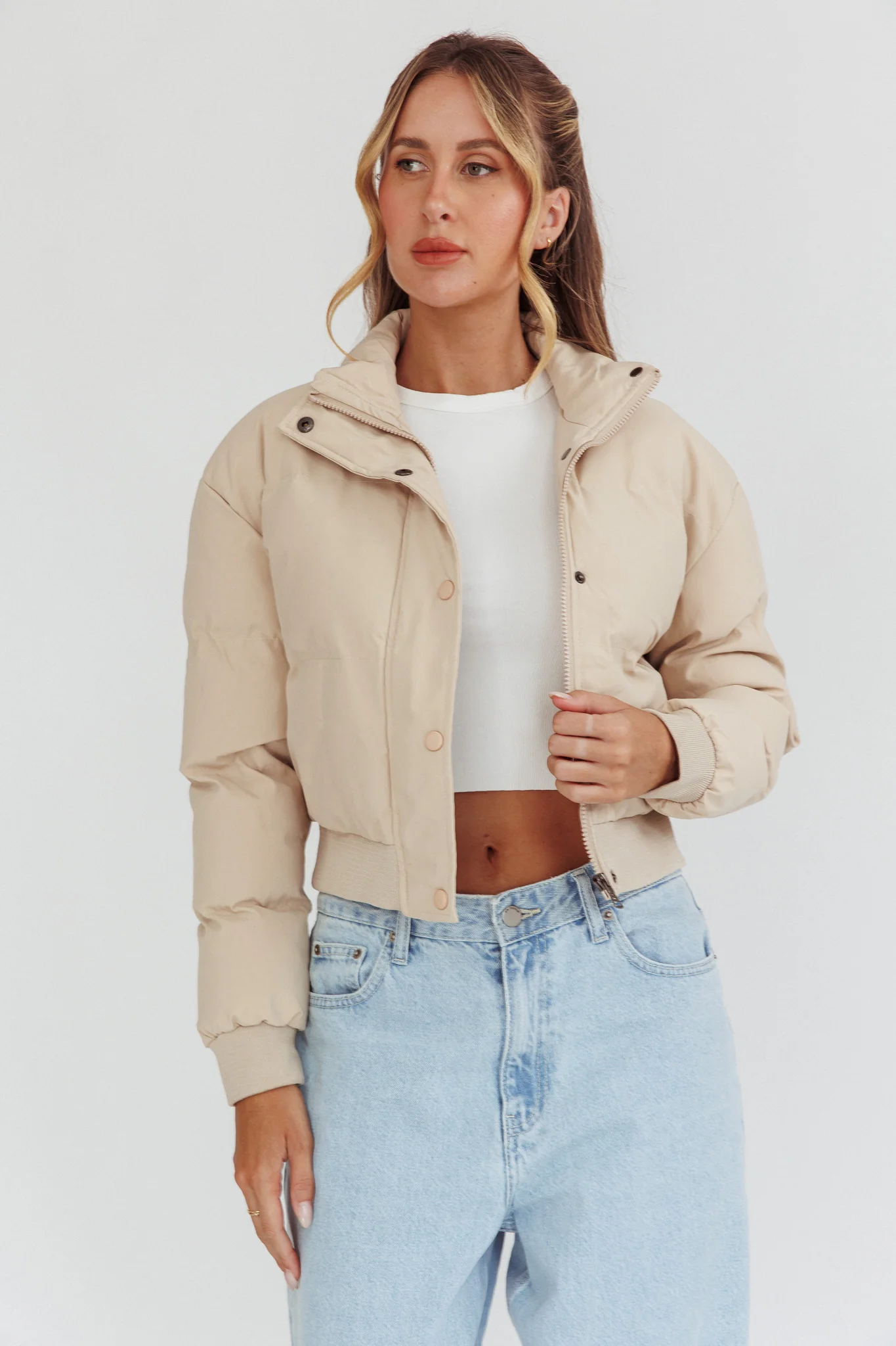 Infatuation Cropped Puffer Jacket White - Image 5