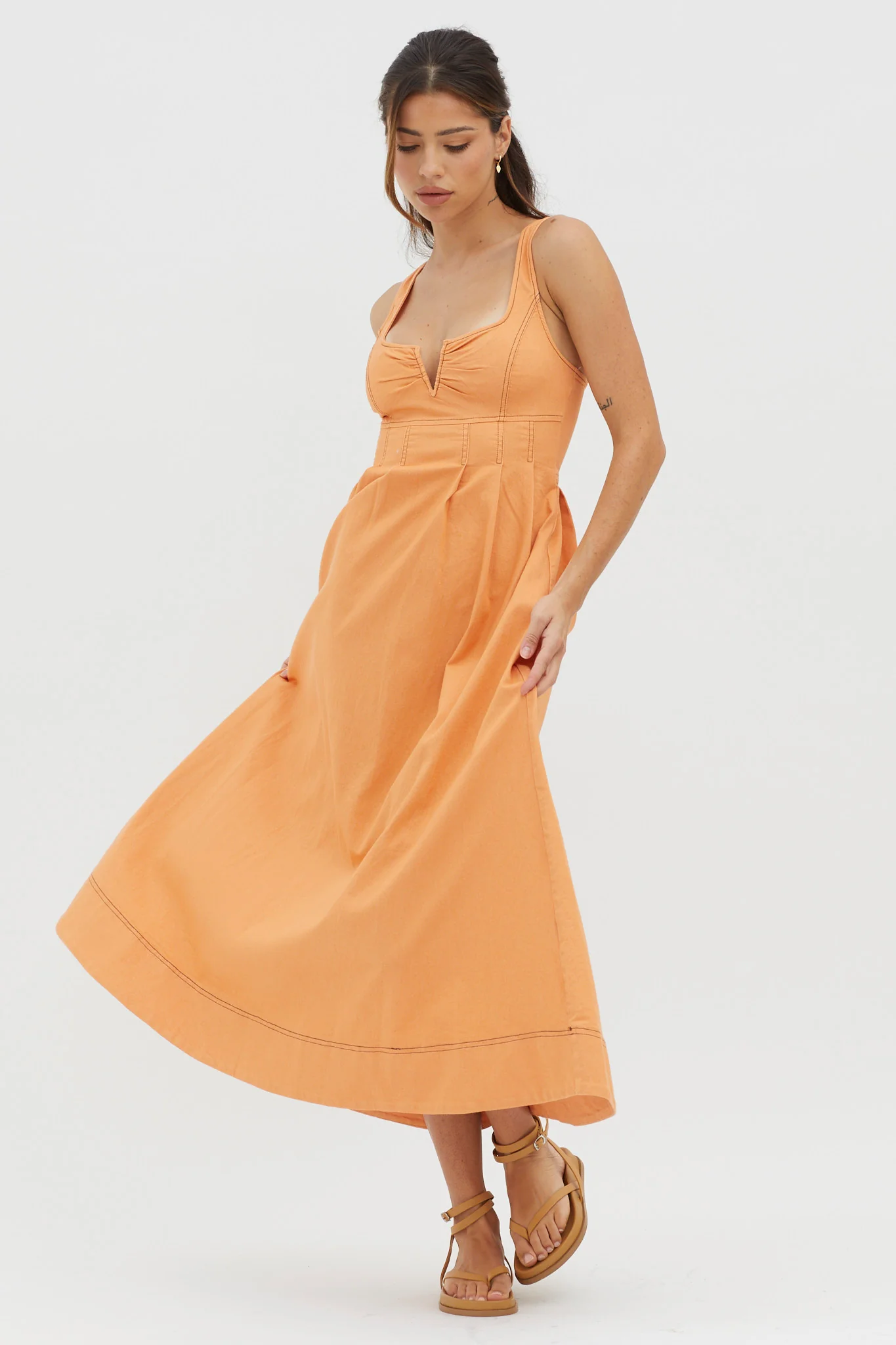 Isadore V-Bust Midi Dress Mango - Image 5