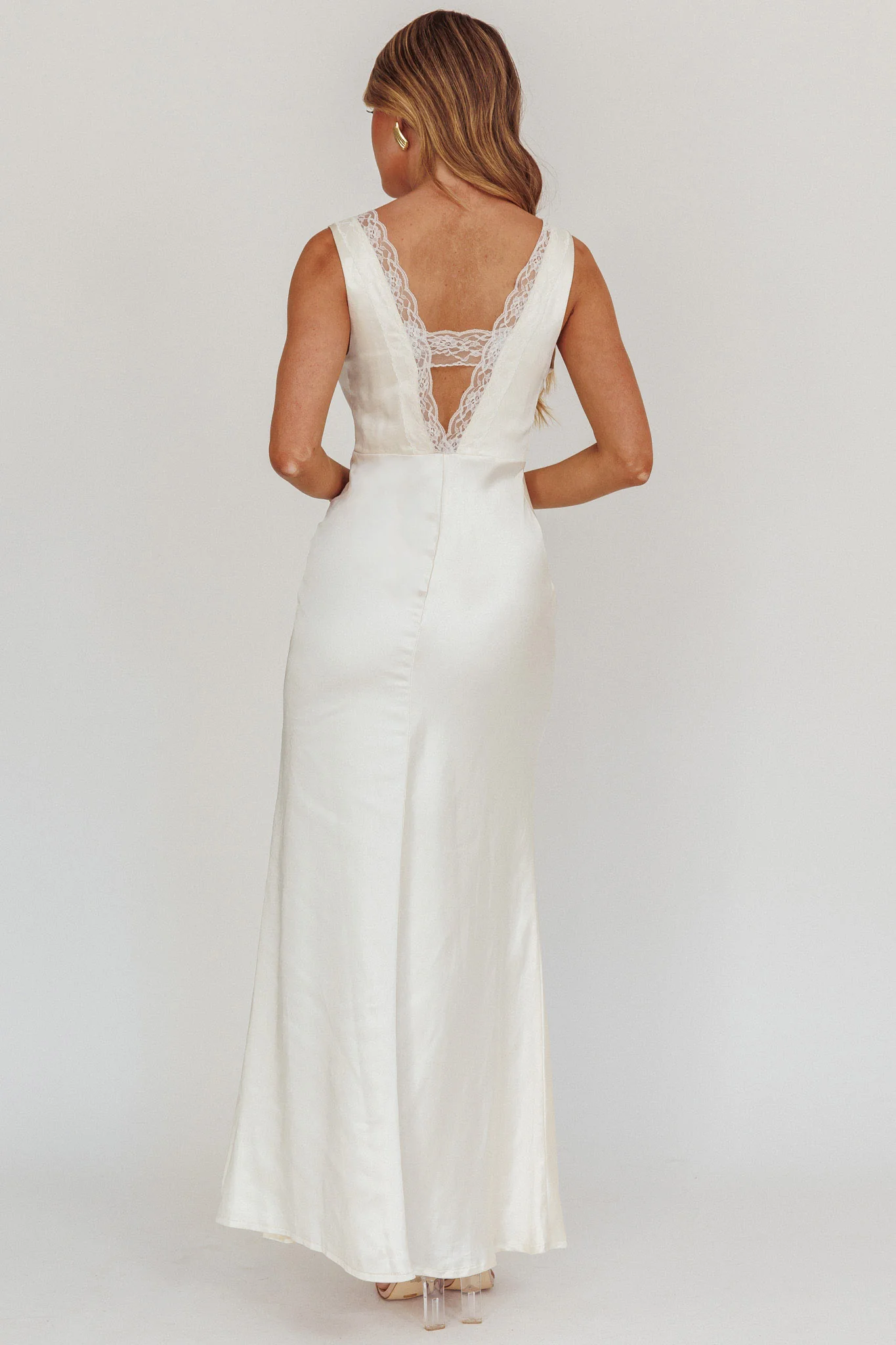 Ivonne Lace Trim V-Neck Maxi Dress Oyster - Image 3