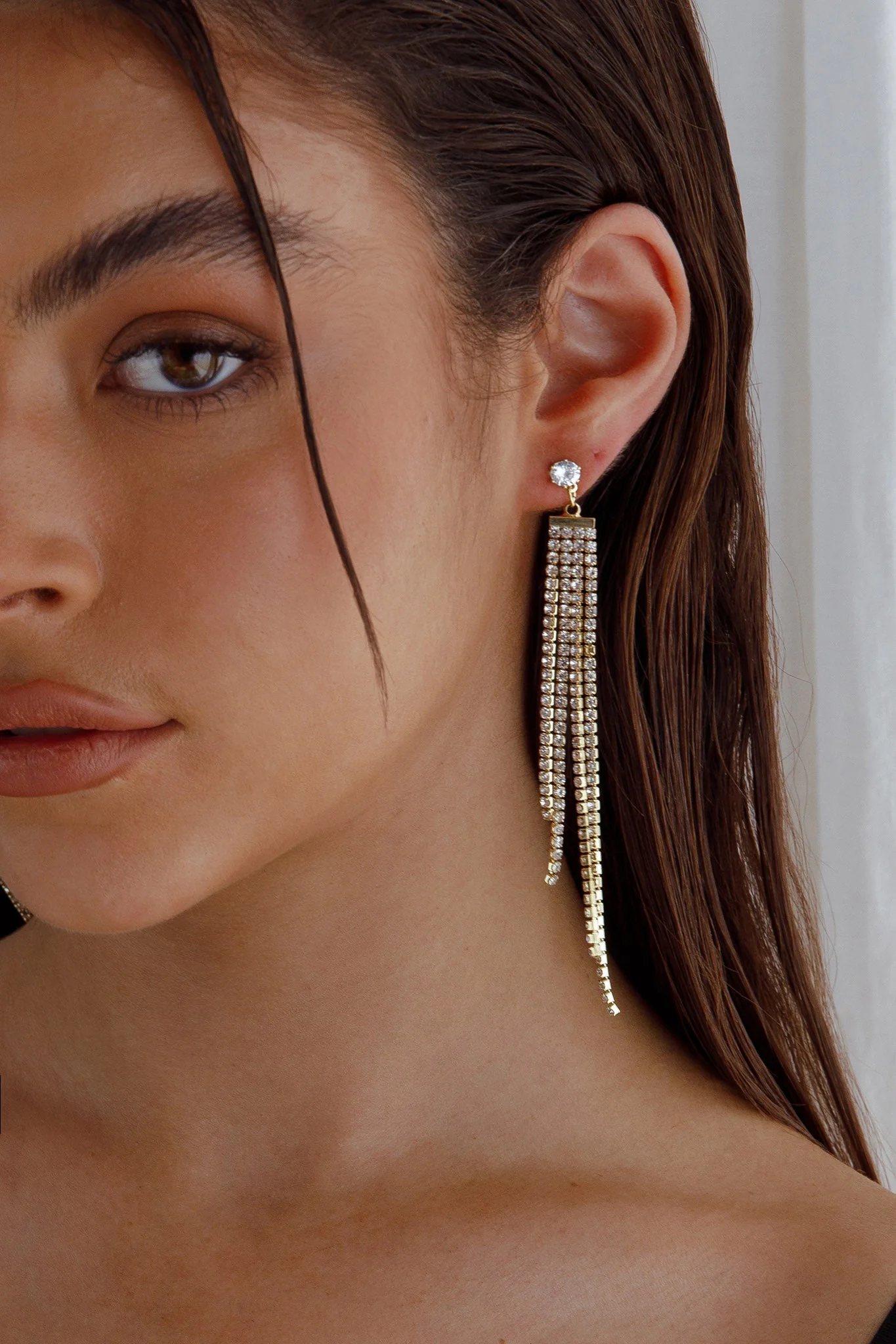 Jamie Tiered Diamante Strand Earrings Gold - Image 2