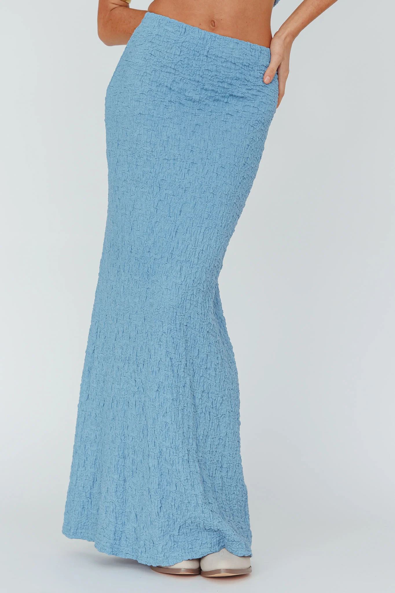 Kalei Textured Midi Skirt Blue - Image 4