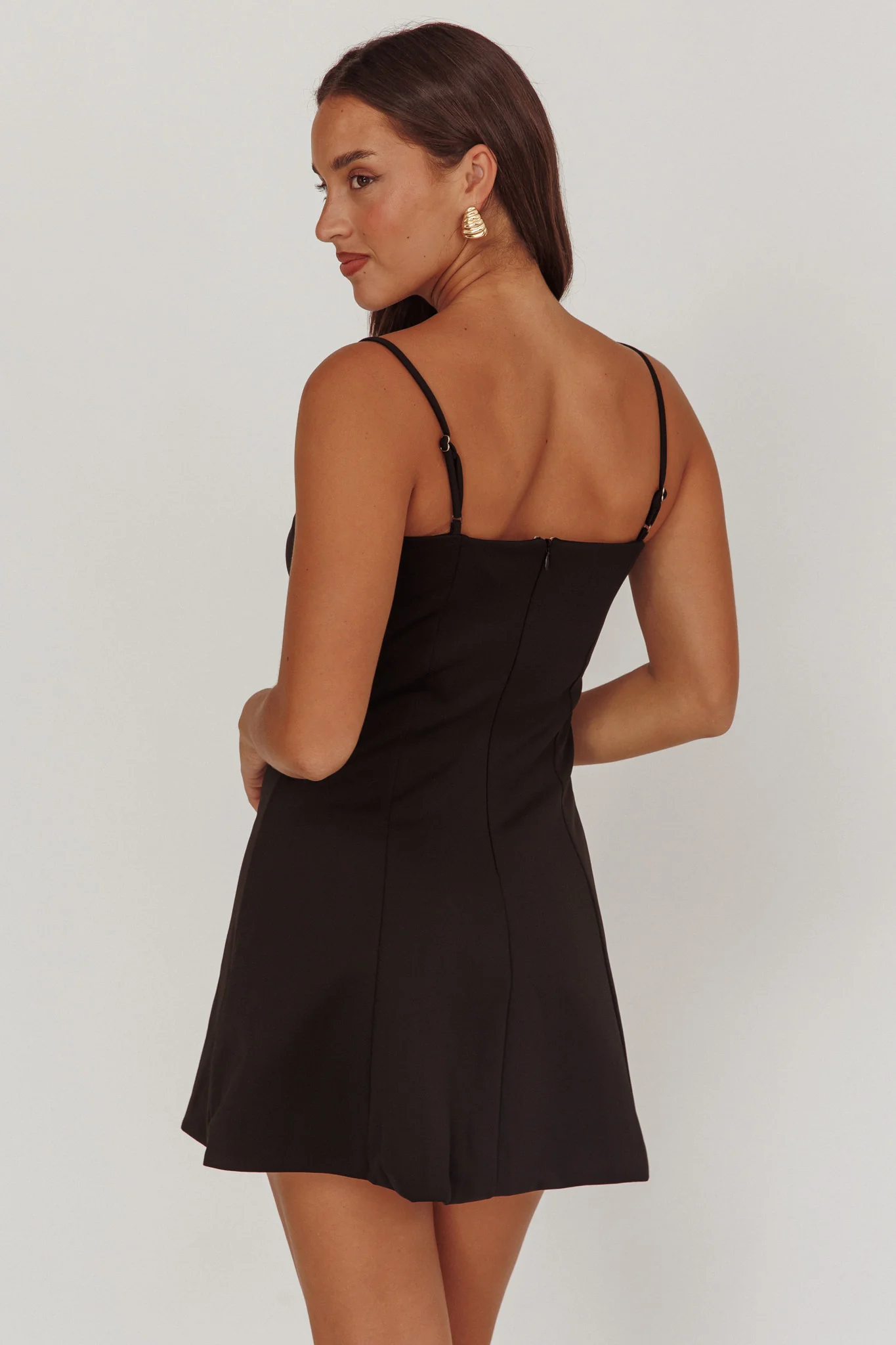 Keiosha Pleated Sweetheart Neckline Mini Dress Black - Image 3