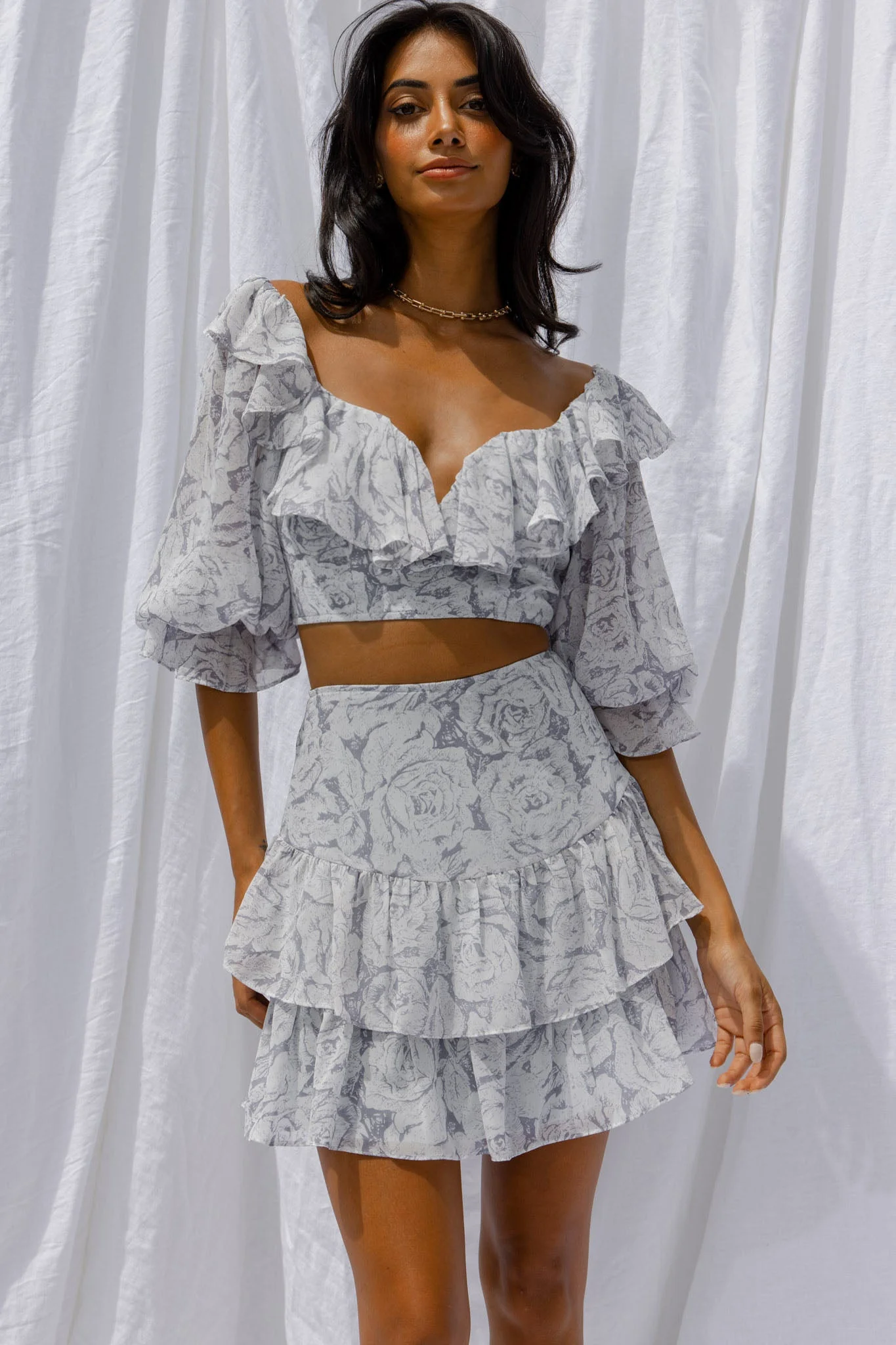 Kiss And Tell Ruffle Trim Balloon Sleeve Crop Top Rose Print Ink - Image 5