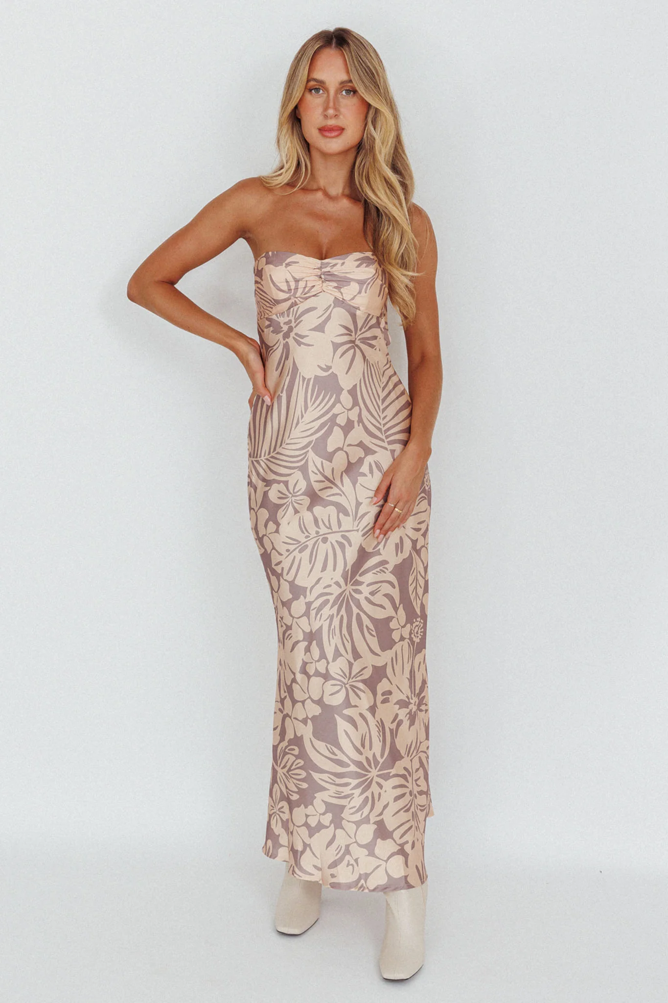 Kona Cowl Back Midi Dress Floral Beige - Image 3