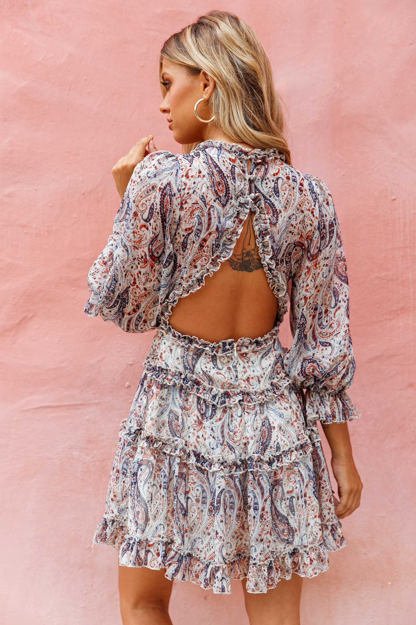 Laney Cutout Back Ruffle Trim Dress Paisley Print Navy - Image 3