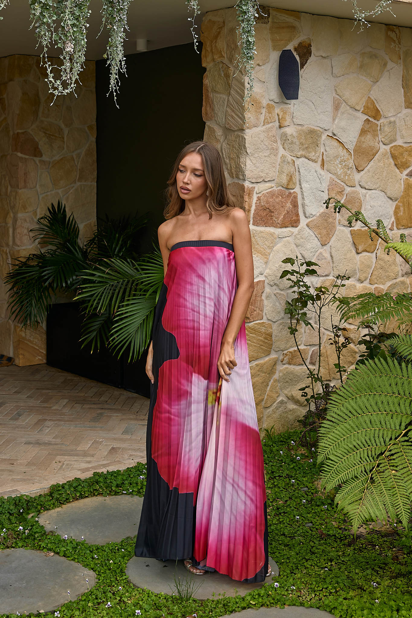 Lauriella Strapless Accordion Pleat Maxi Dress Hibiscus Black - Image 2