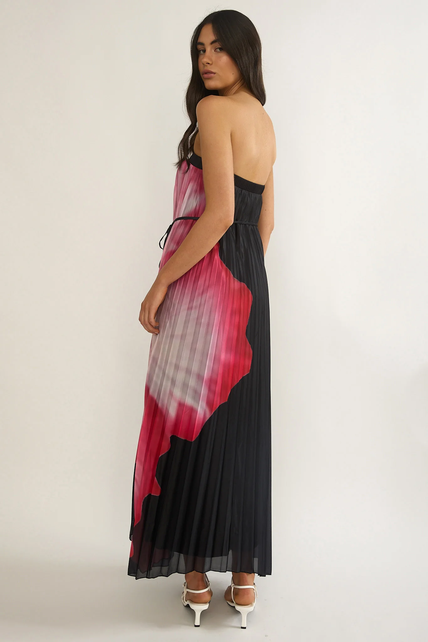 Lauriella Strapless Accordion Pleat Maxi Dress Hibiscus Black - Image 3