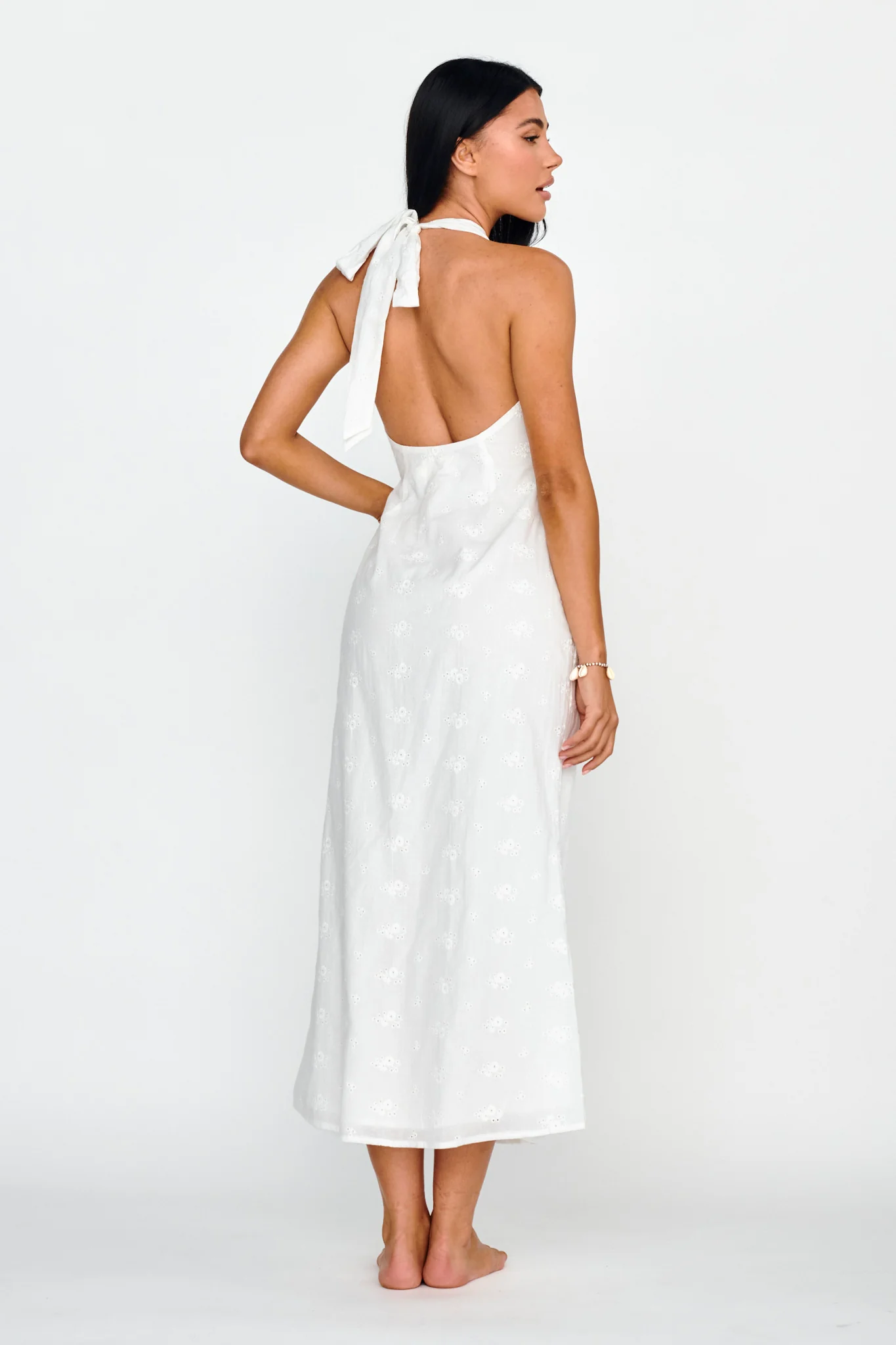 Lavara Halterneck Midi Dress White - Image 2