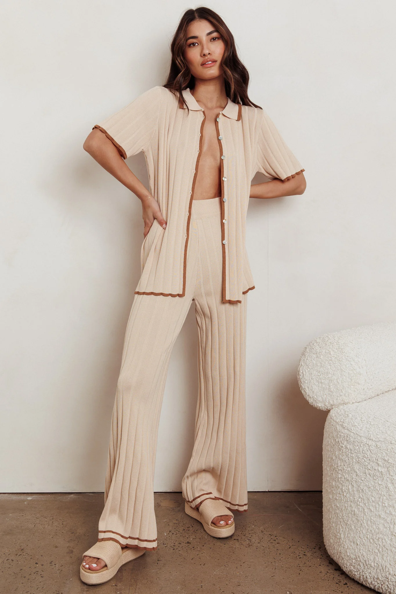 Liloh Contrast Ribbed Wide Leg Pant Beige - Image 5