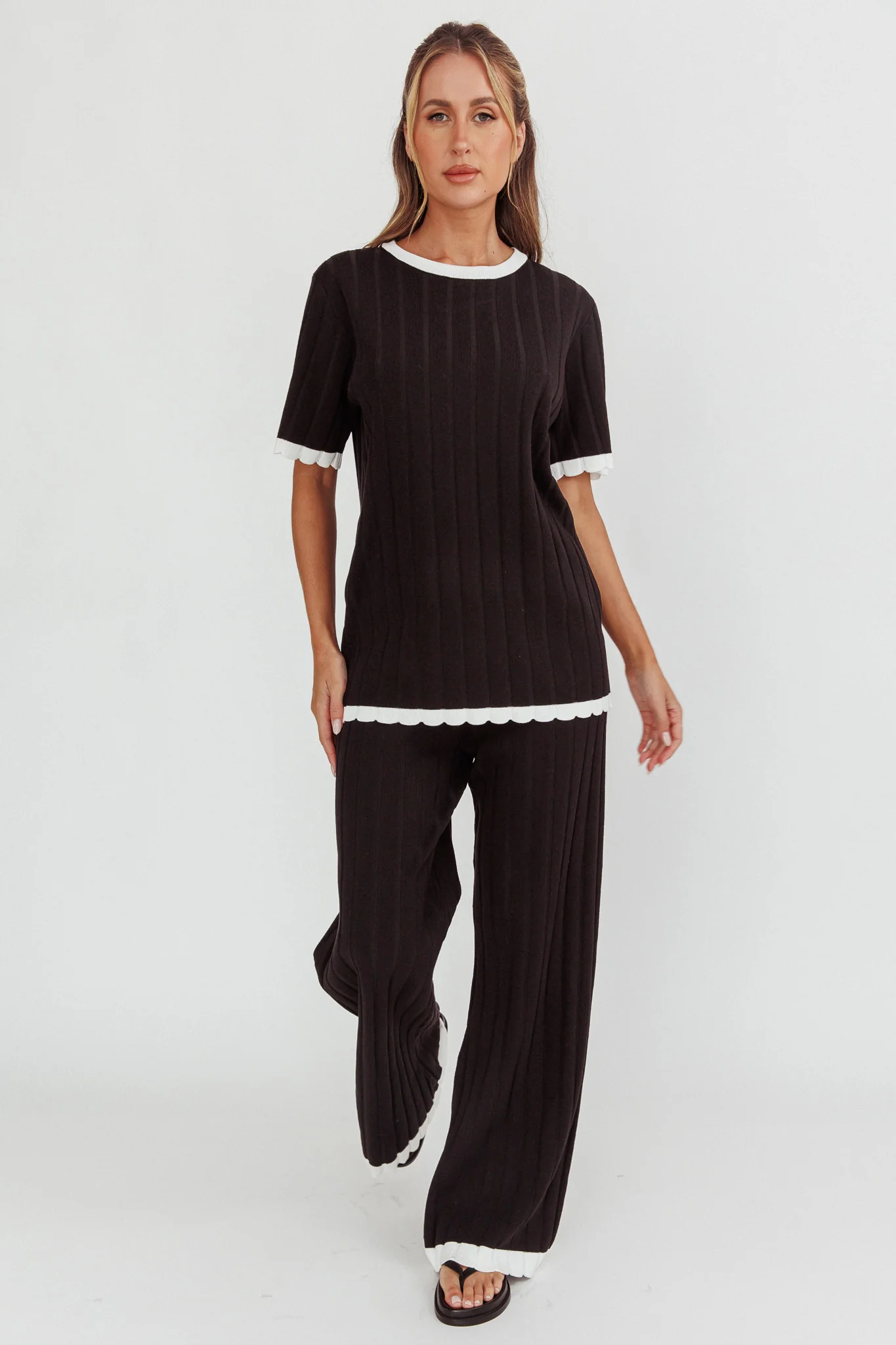 Liloh Contrast Trim Ribbed Knit Pants Black - Image 4