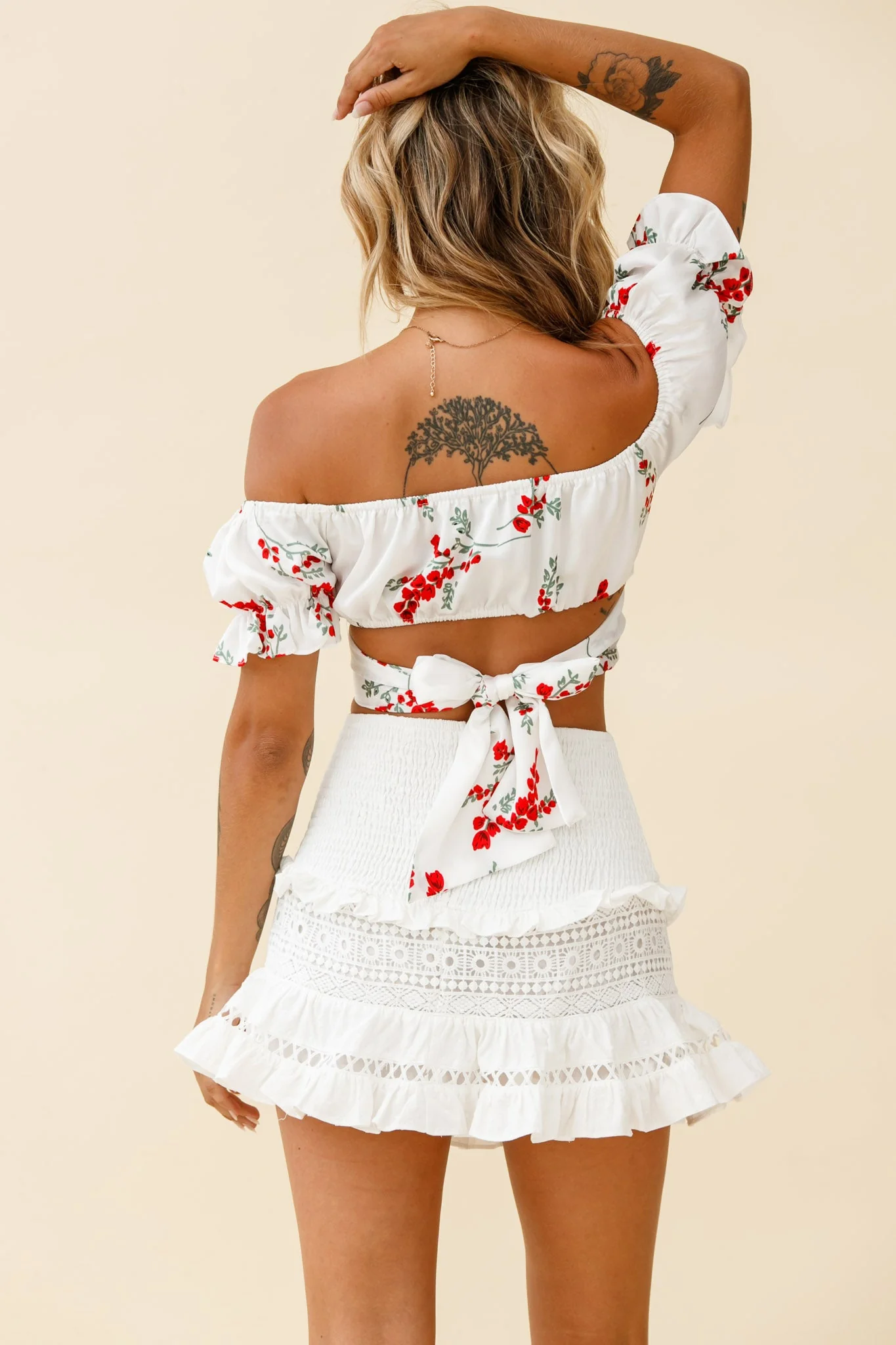 Linka Off-Shoulder Tie-Back Crop Top Red Floral Print White - Image 2