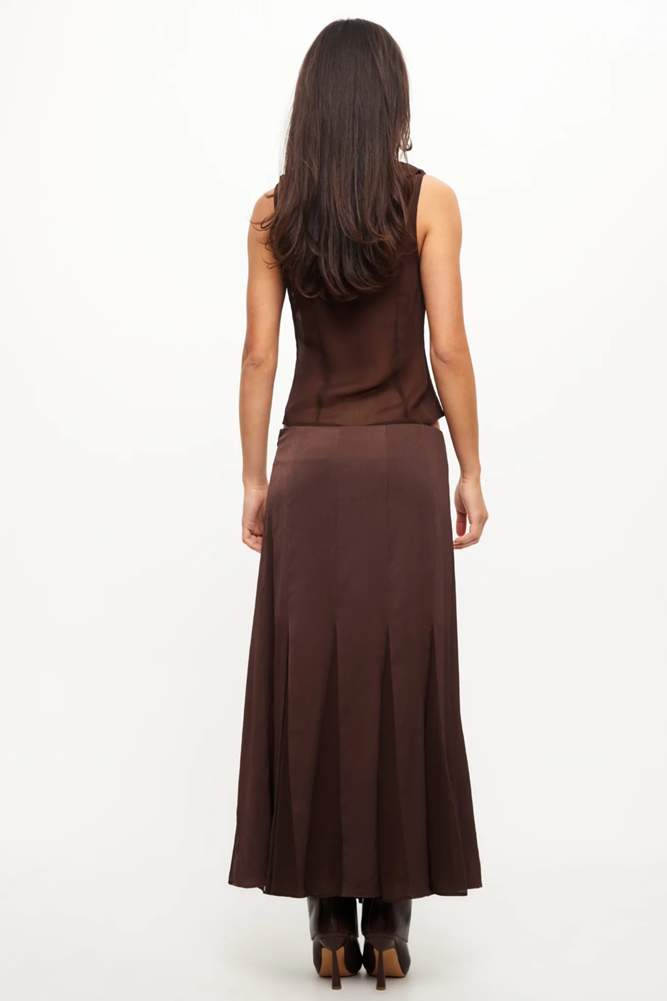 LIONESS Rose Ruffle Top Chocolate - Image 5