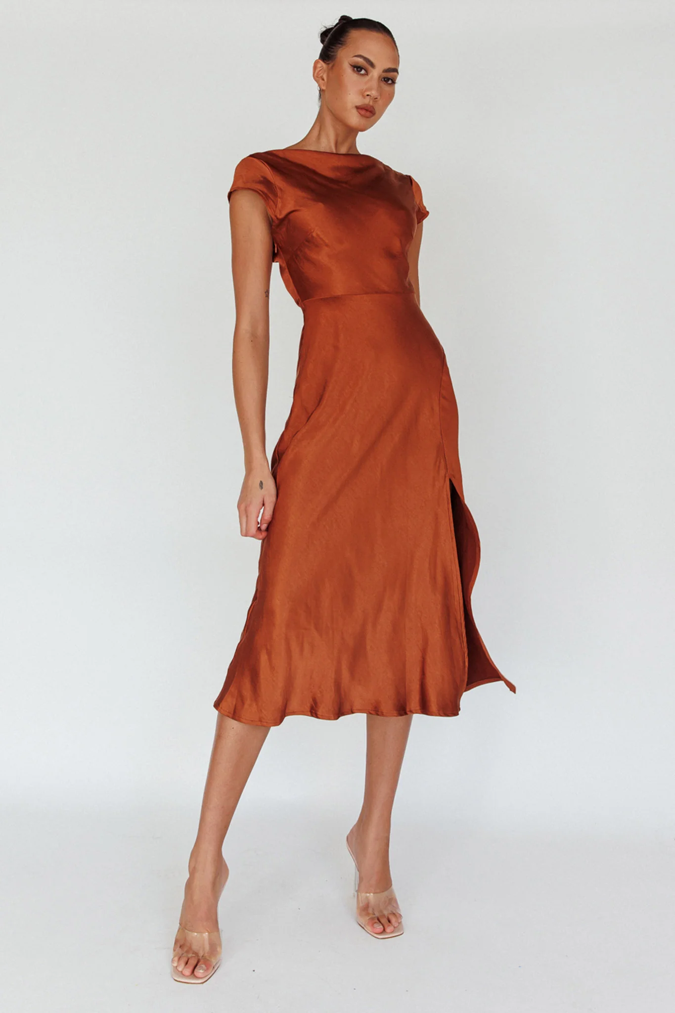 Lucinda Twist Back Midi Dress Brown - Image 3