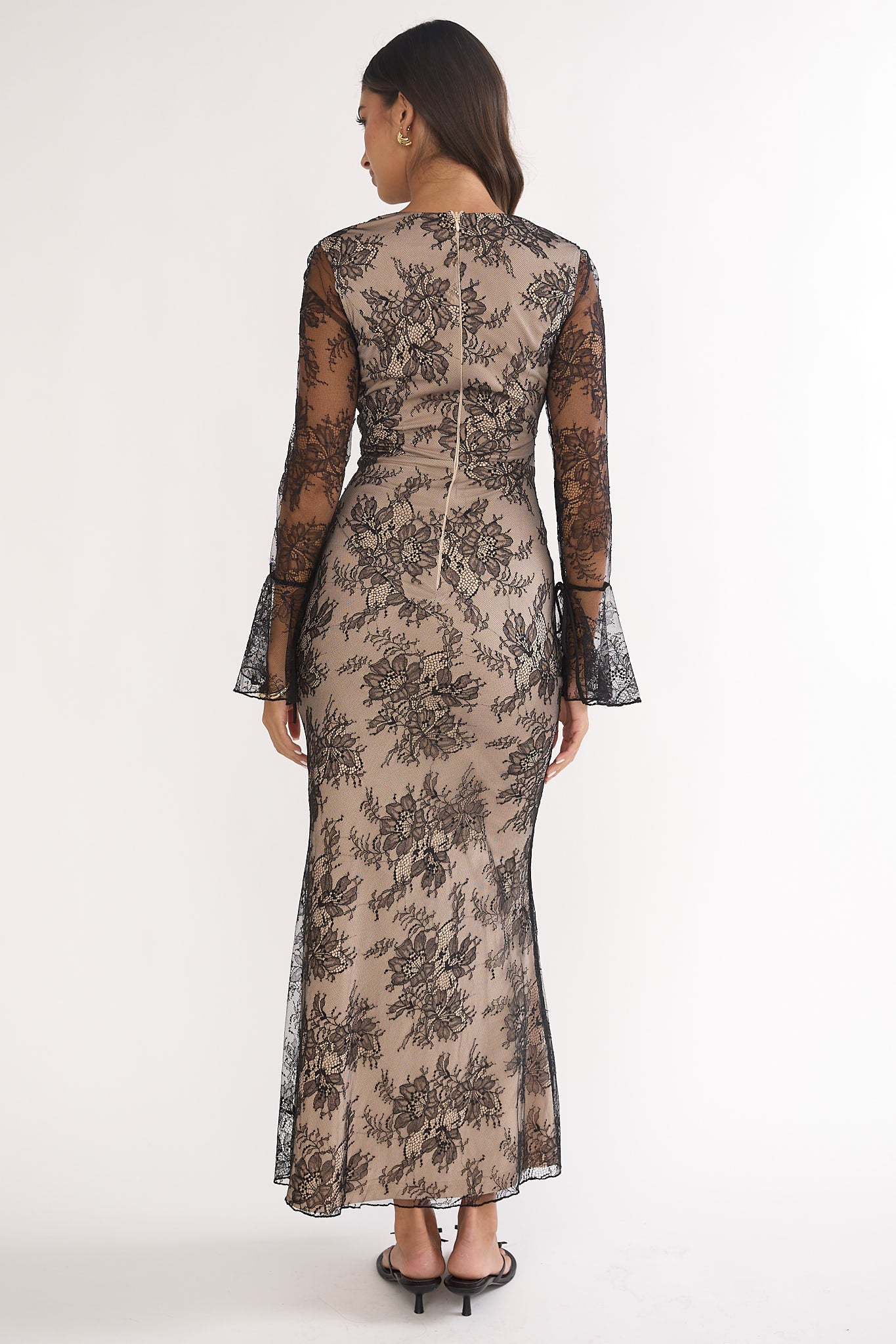 Lysandra Flared Cuff Maxi Dress Lace Black - Image 2